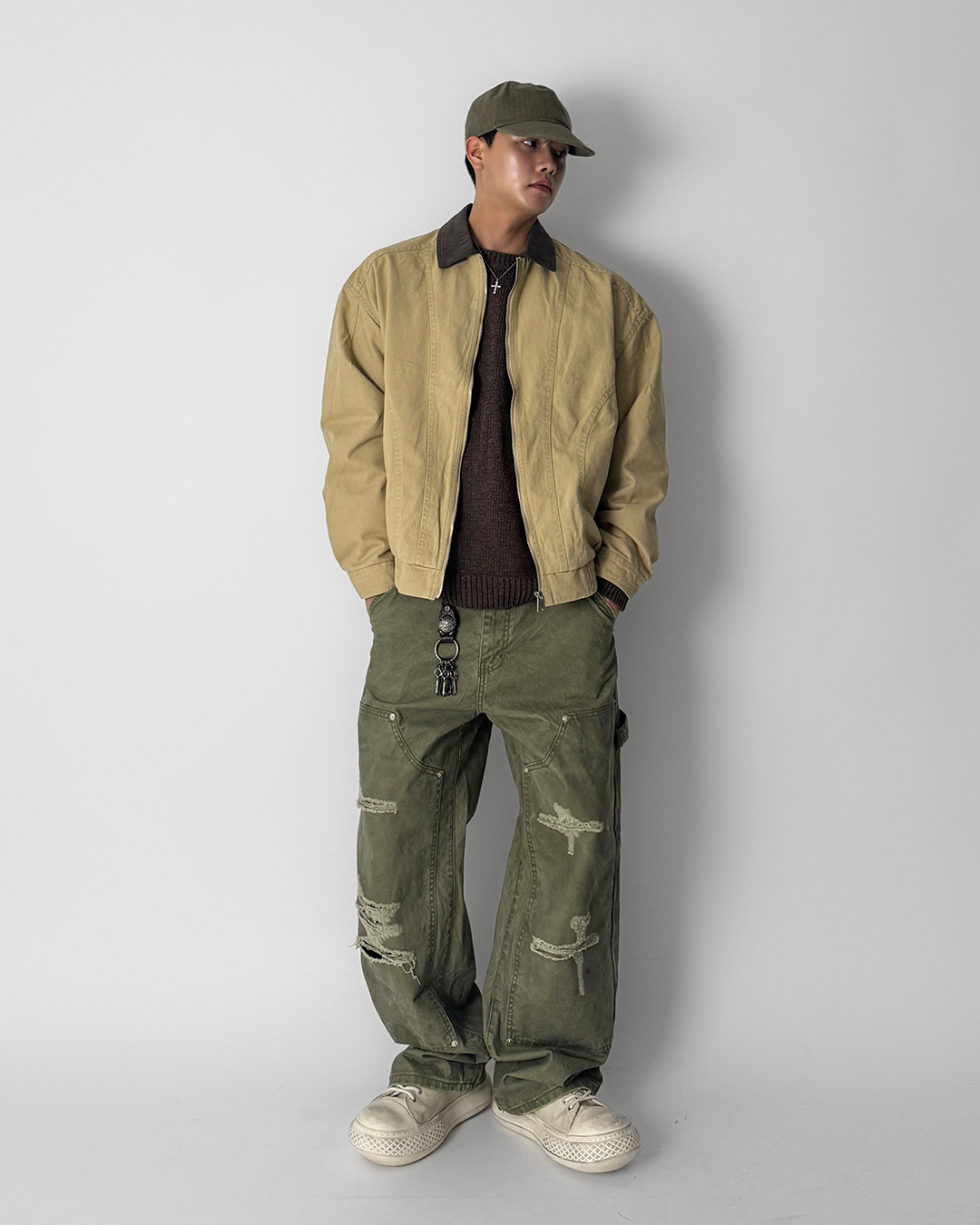 바지 모델 착용 이미지-S1L9