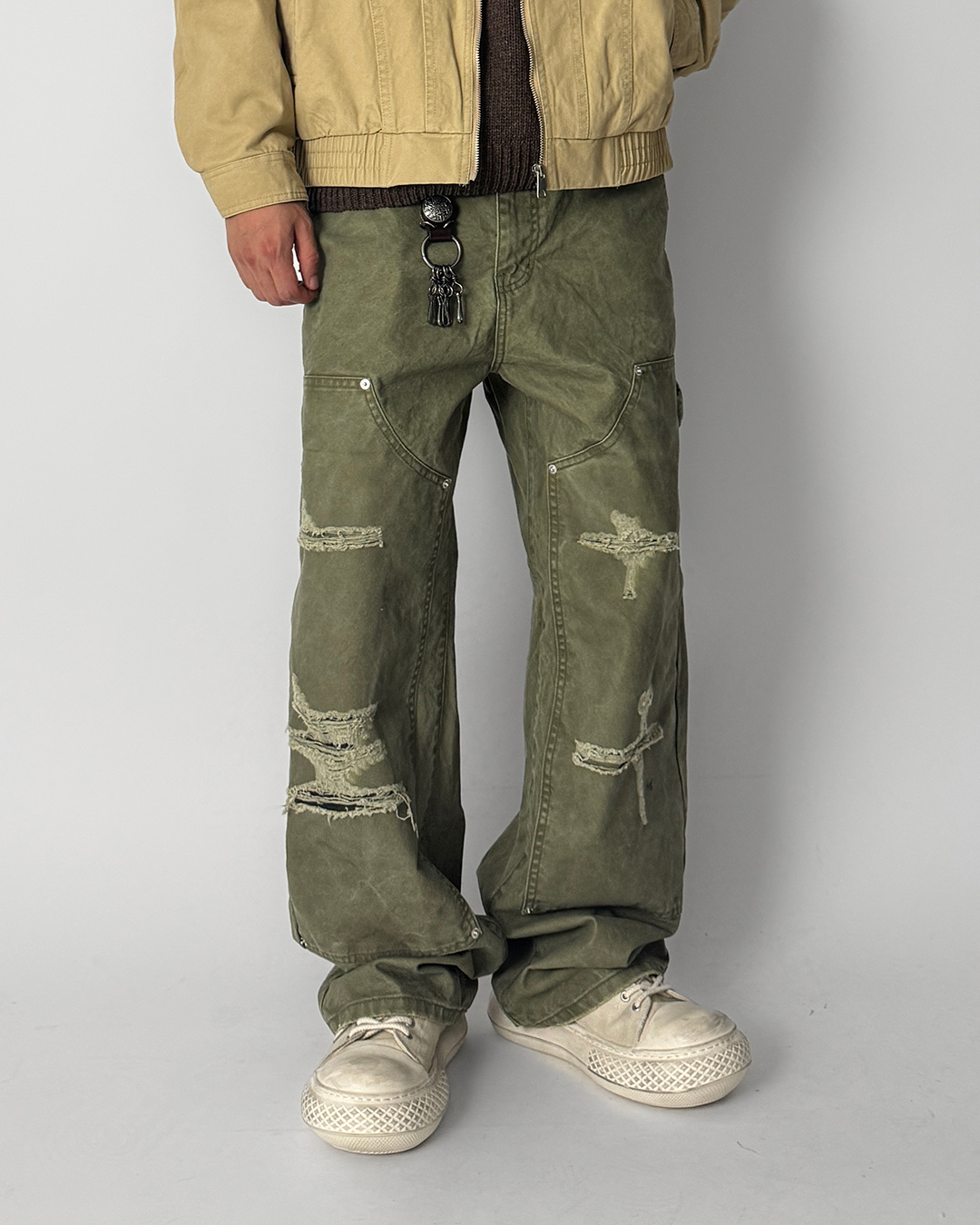 바지 모델 착용 이미지-S1L8