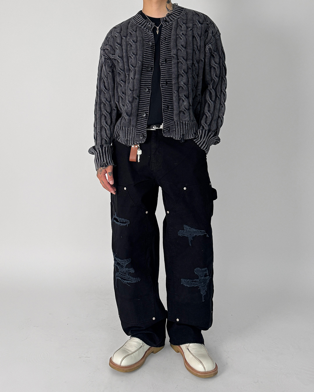 바지 모델 착용 이미지-S1L33