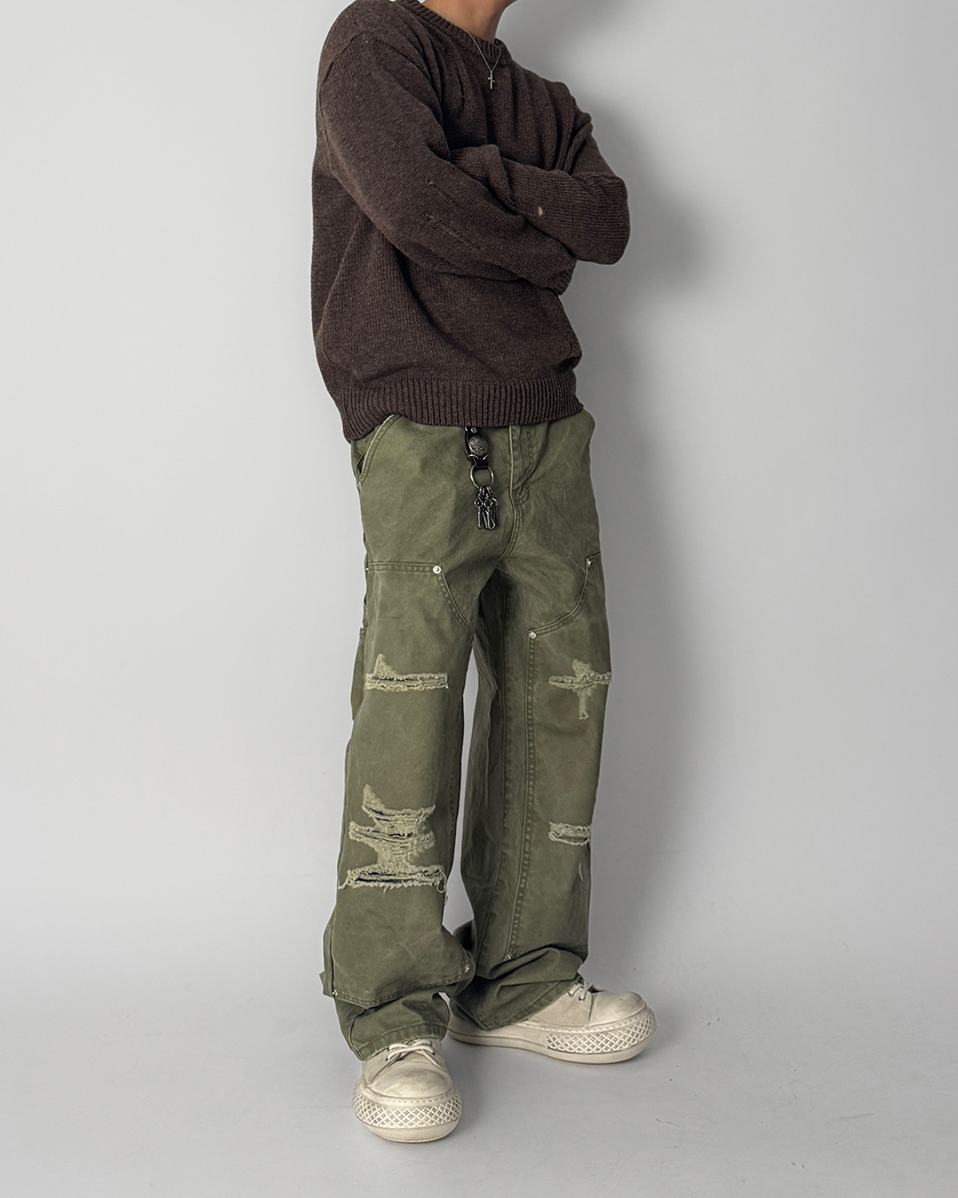 바지 모델 착용 이미지-S1L23