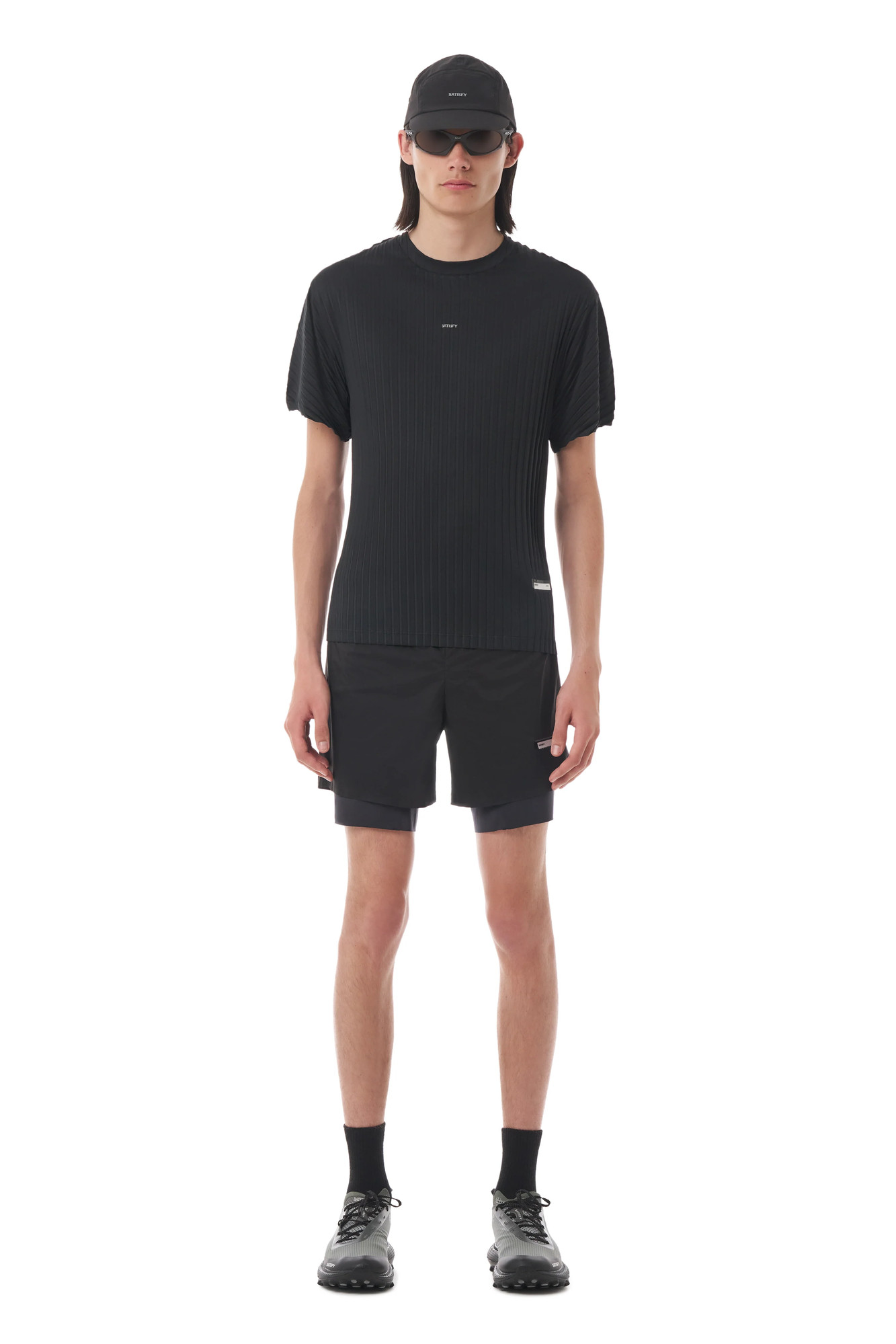 SATISFY Men's AuraLite™ Pleated T-Shirt Black [새티스파이 맨즈
