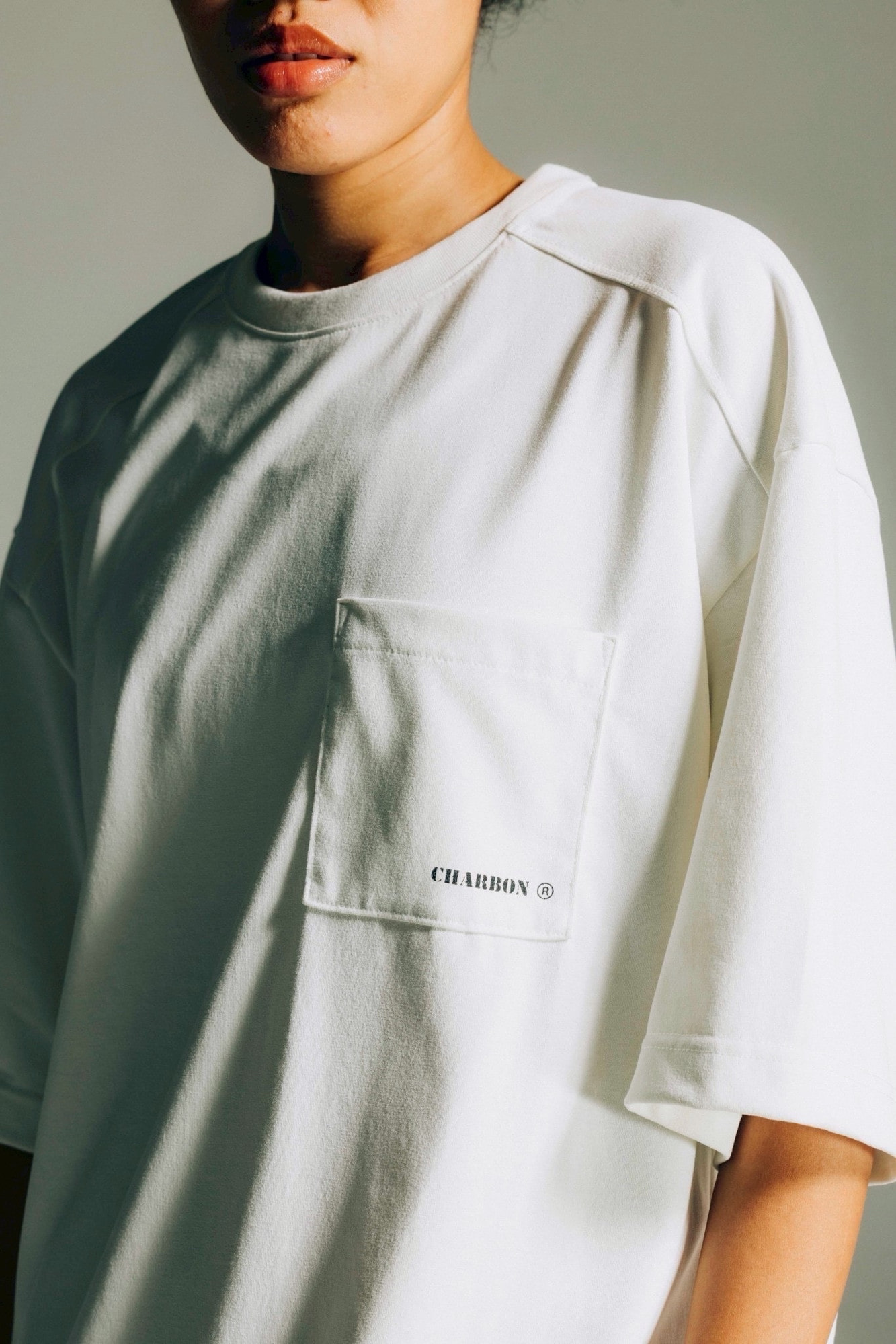 Charbon POCKET DRY BIG T-SHIRTS WHITE [샤르봉 포켓 드라이 빅
