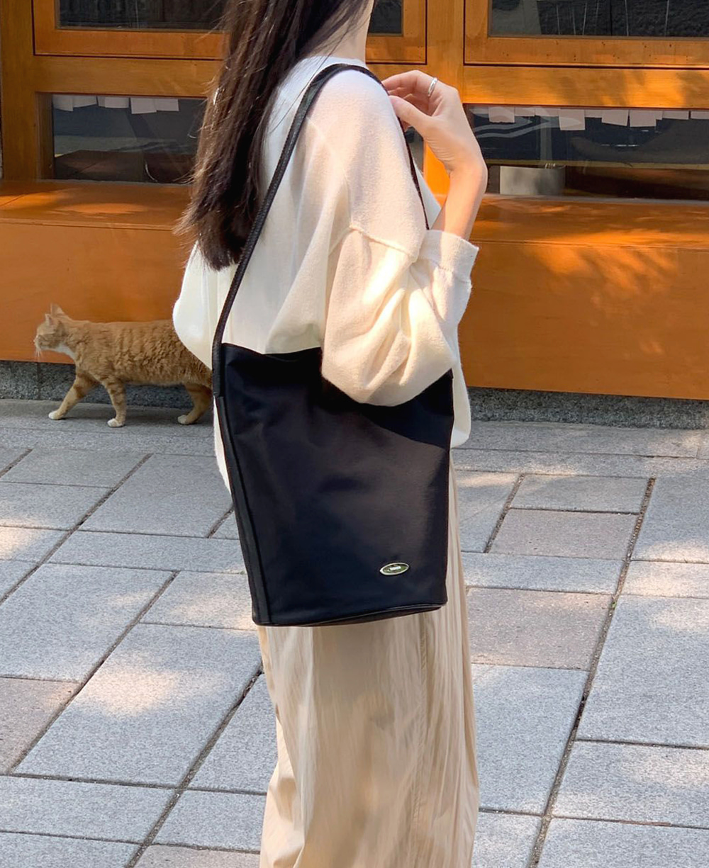 투아모 Matin Shoulder Bag 마틴 숄더백 [파우치세트]