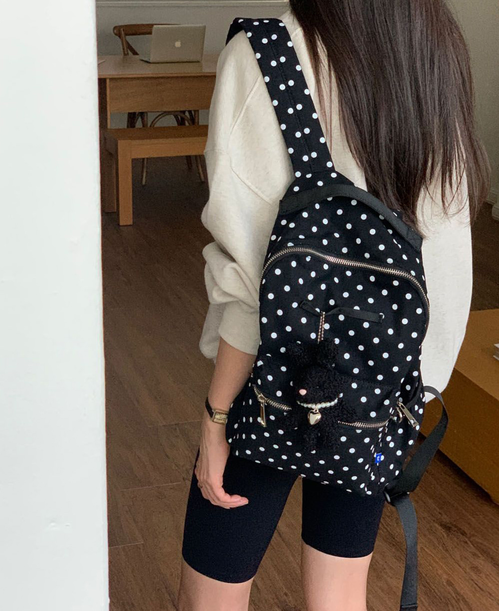 투아모 All Day Light Backpack 올데이 라이트 백팩 / 블랙도트