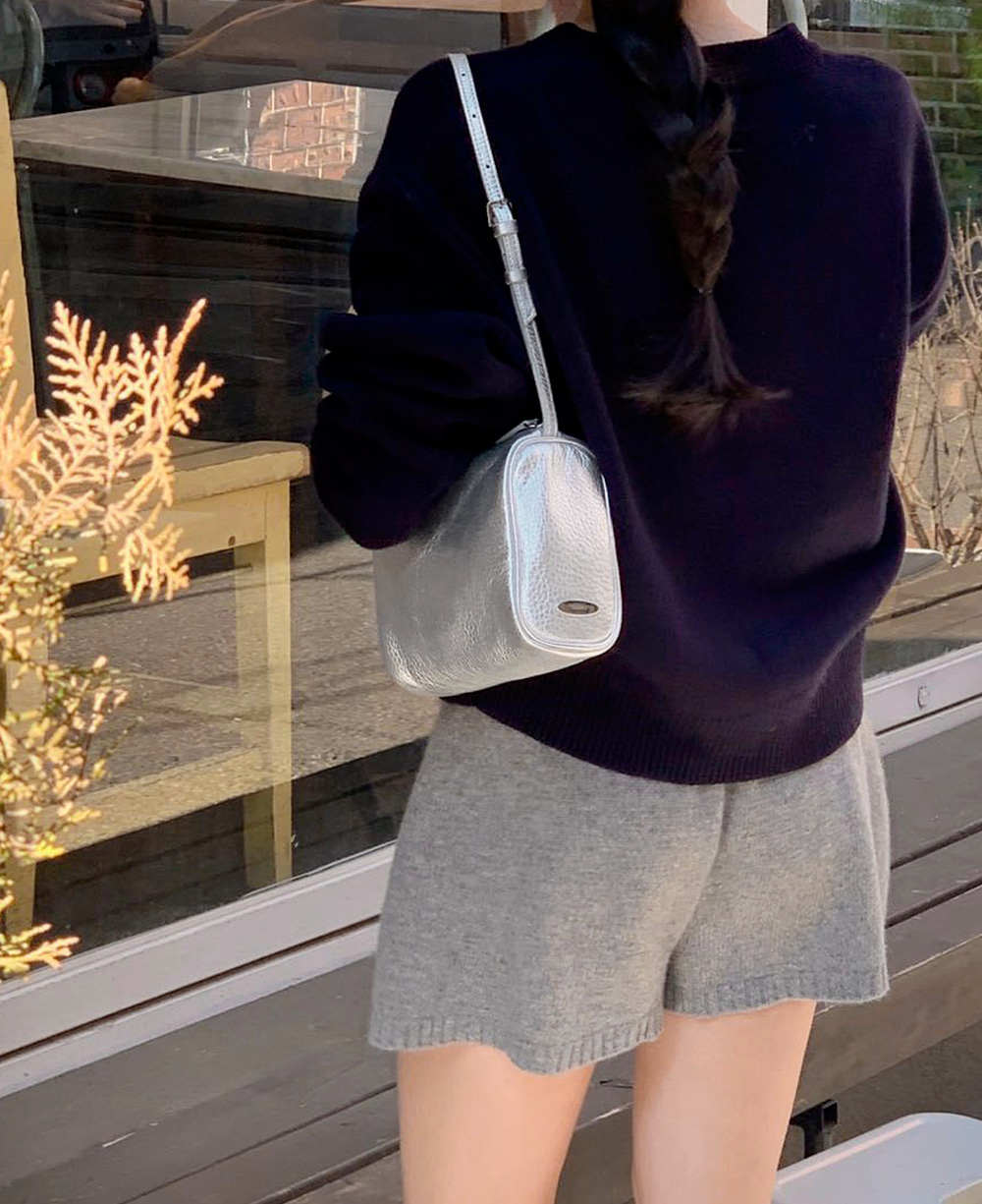 투아모 Genie Square Mini Shoulder 지니 스퀘어 미니 숄더백 / 실버 [소가죽]