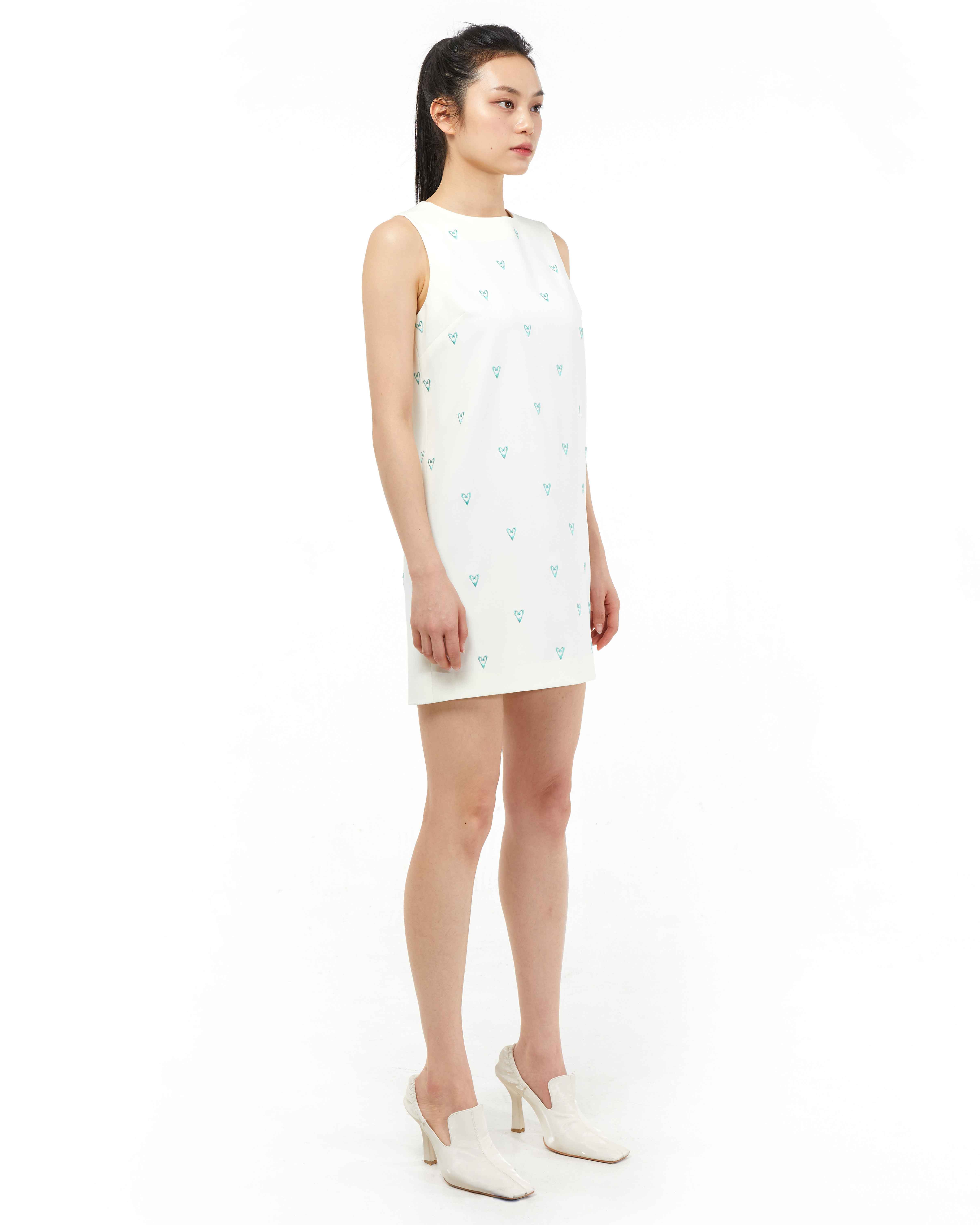 Embroidered Heart Universe Dress _ Cream
