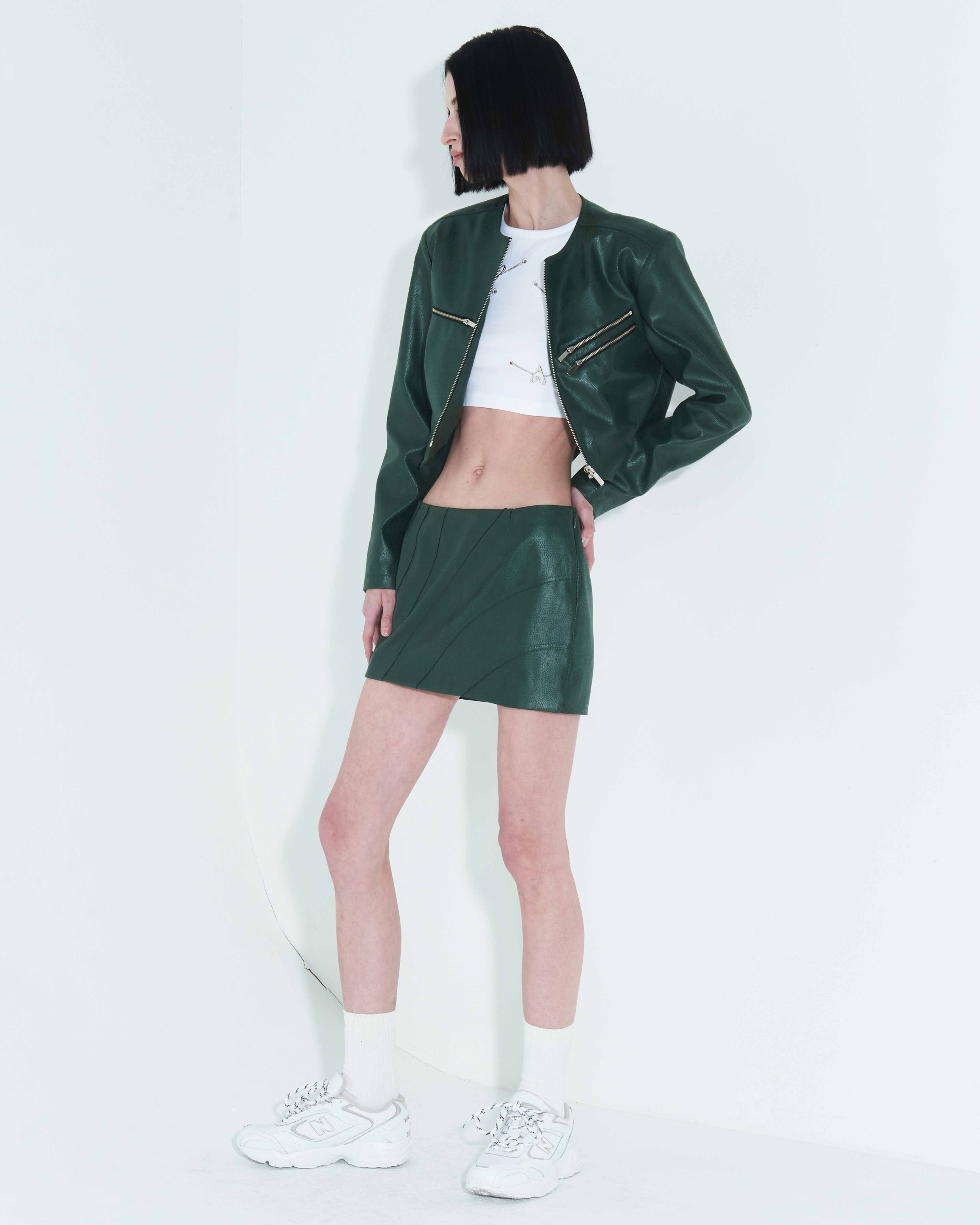 Faux-Leather Low Rise Mini Skirt _ Green