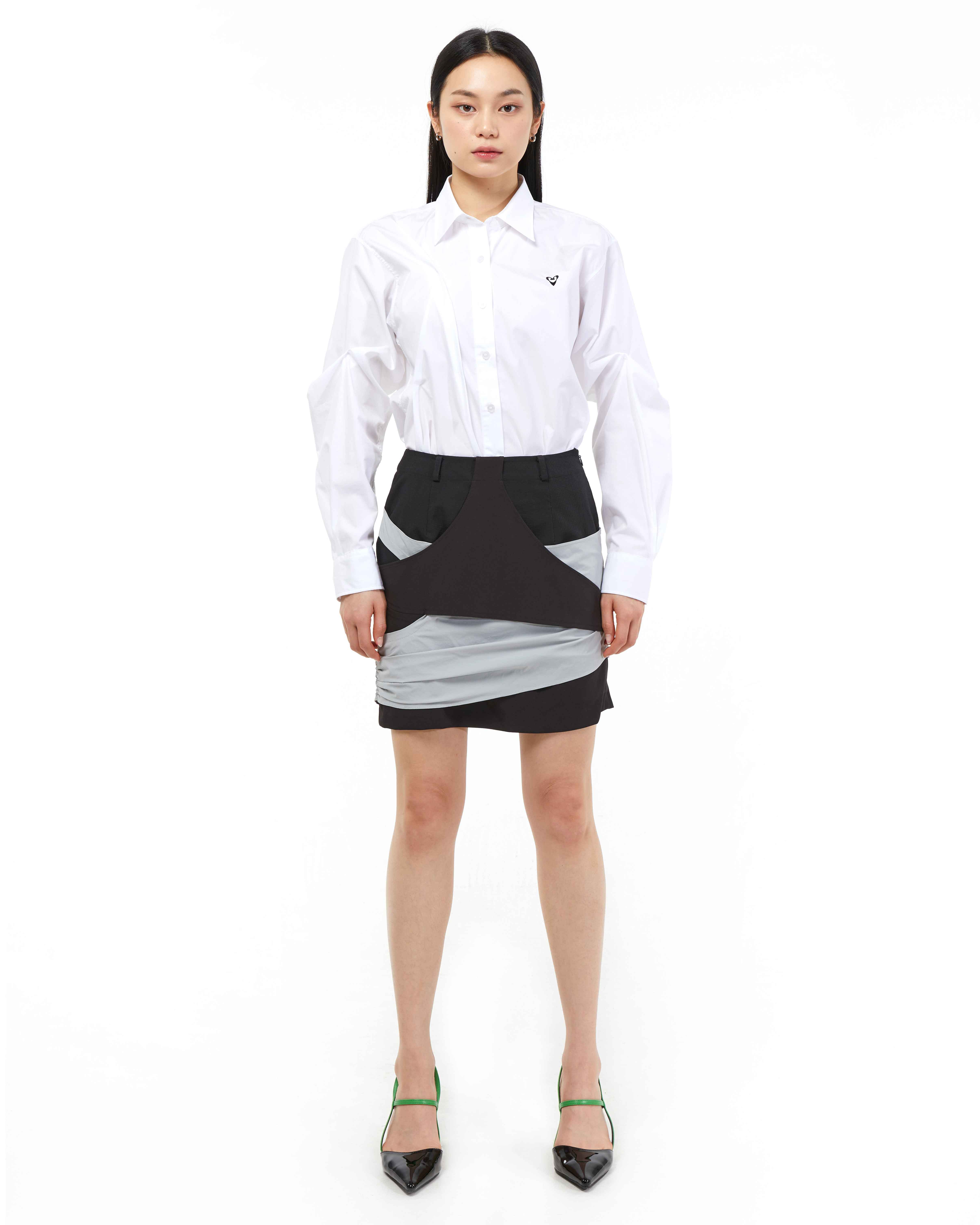 In&amp;Out Skirt _ Black