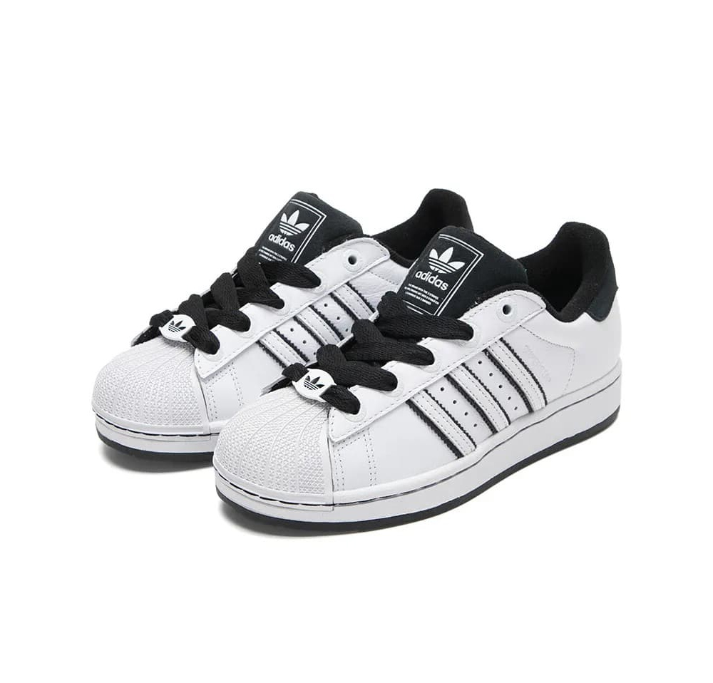 신발 화이트 색상 이미지-S1L4
