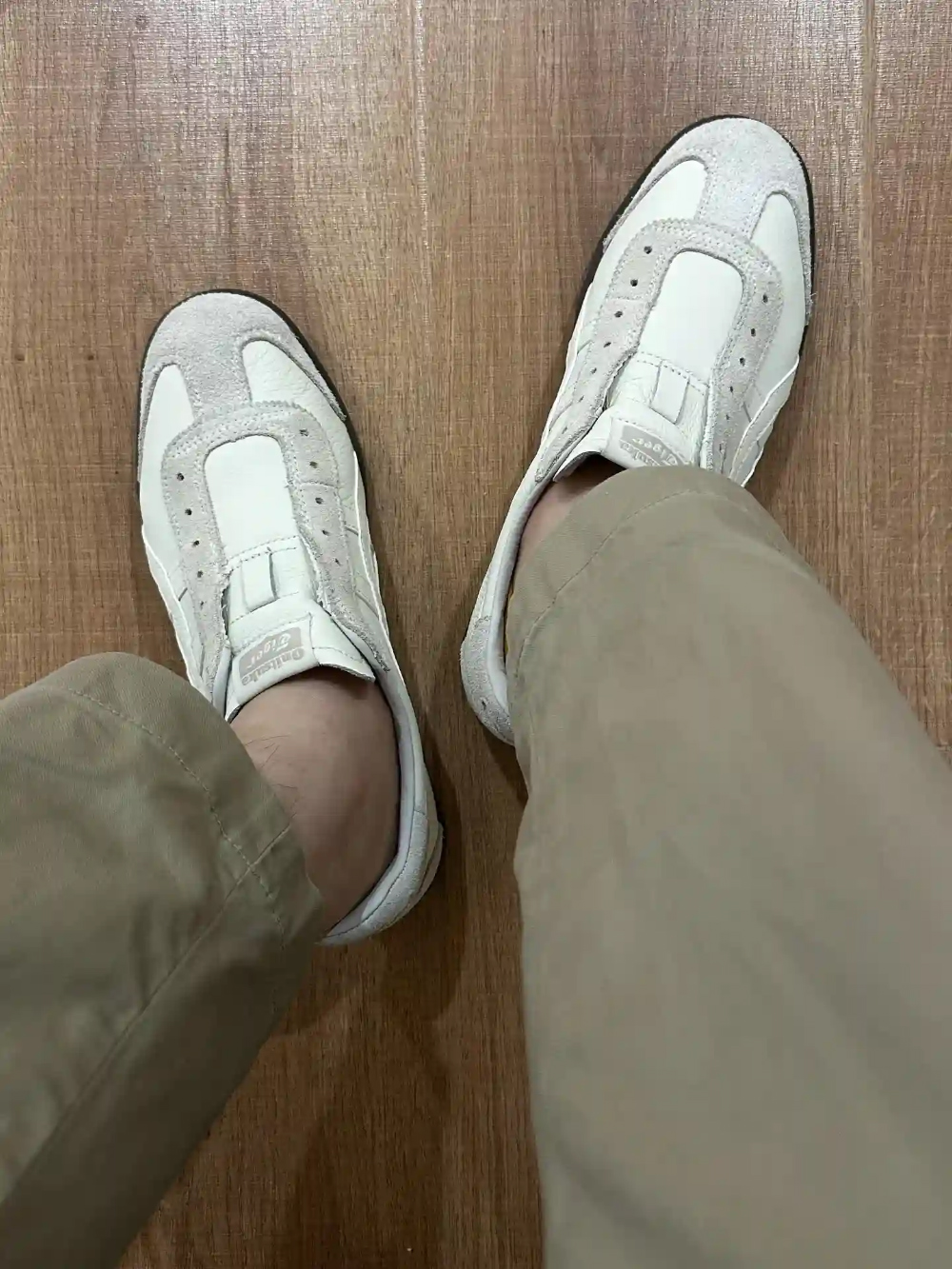 신발 상품 이미지-S1L9