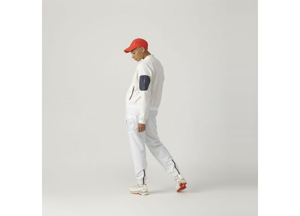 신발 모델 착용 이미지-S1L10