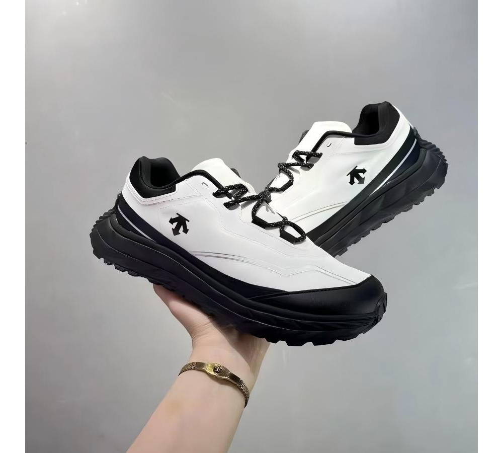 신발 화이트 색상 이미지-S1L10