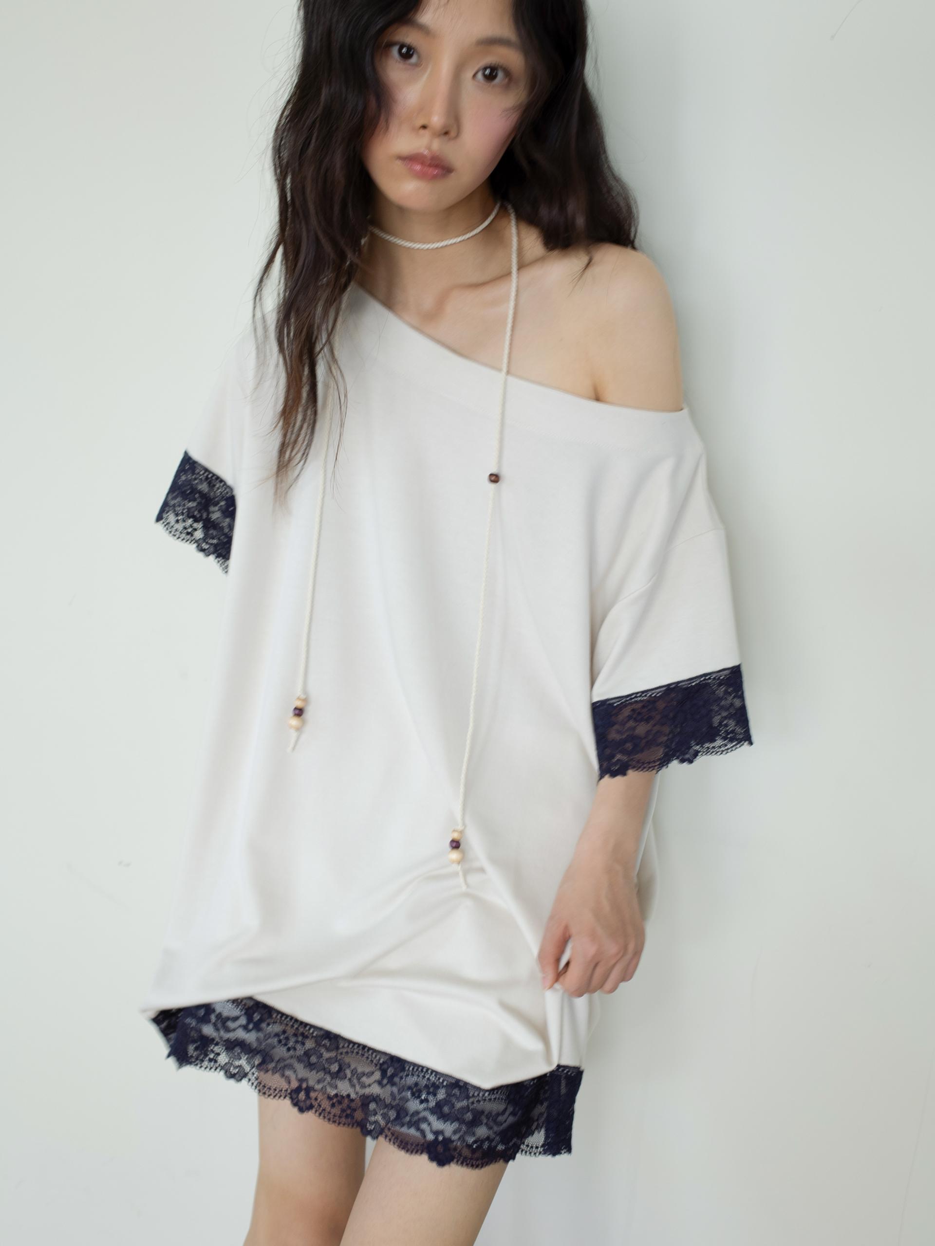 LACE LOOSE T (BEIGE)