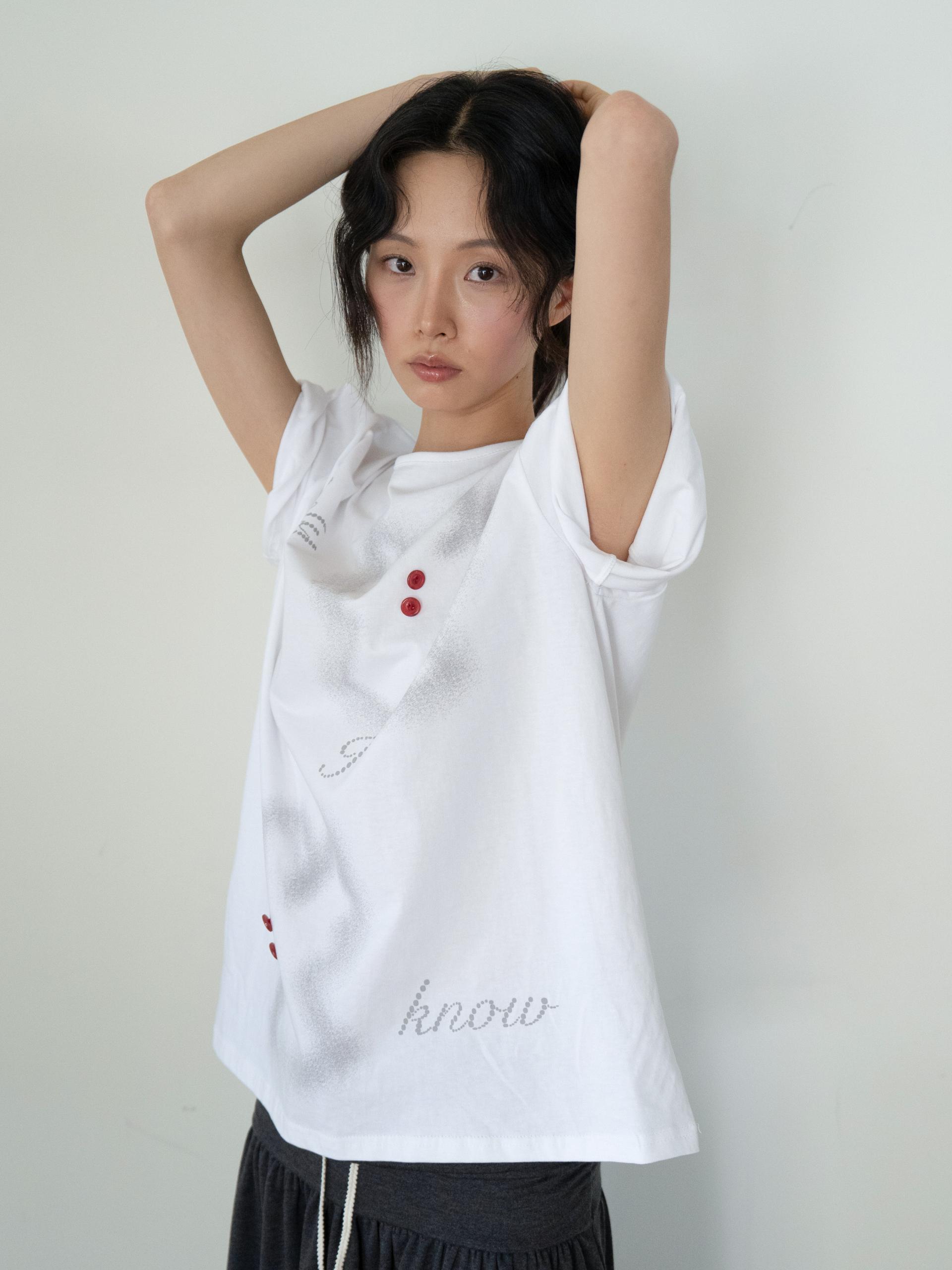 ANGEL BUTTON T (WHITE)