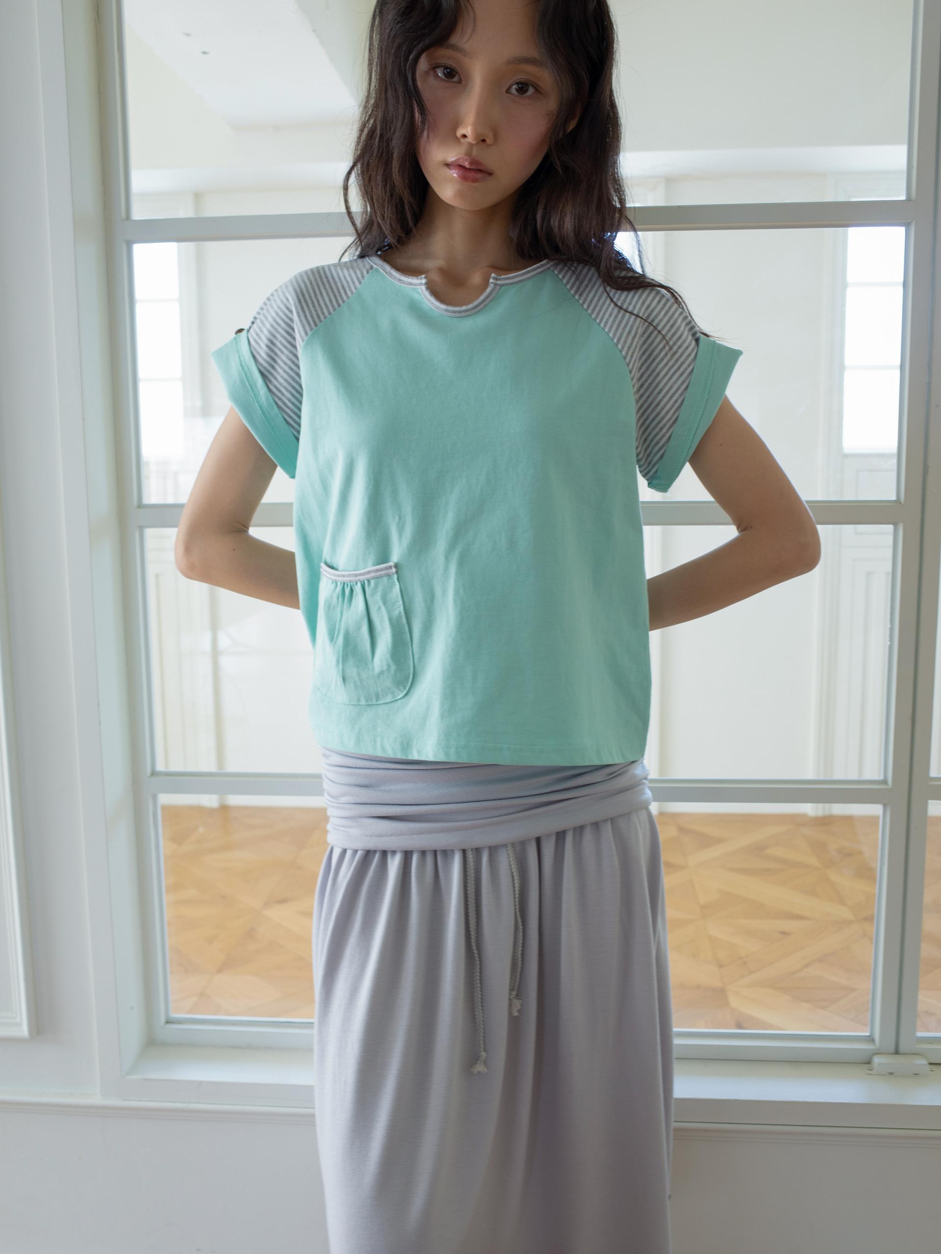 BUTTON DOUBLE SLEEVE T (MINT CHOCO)