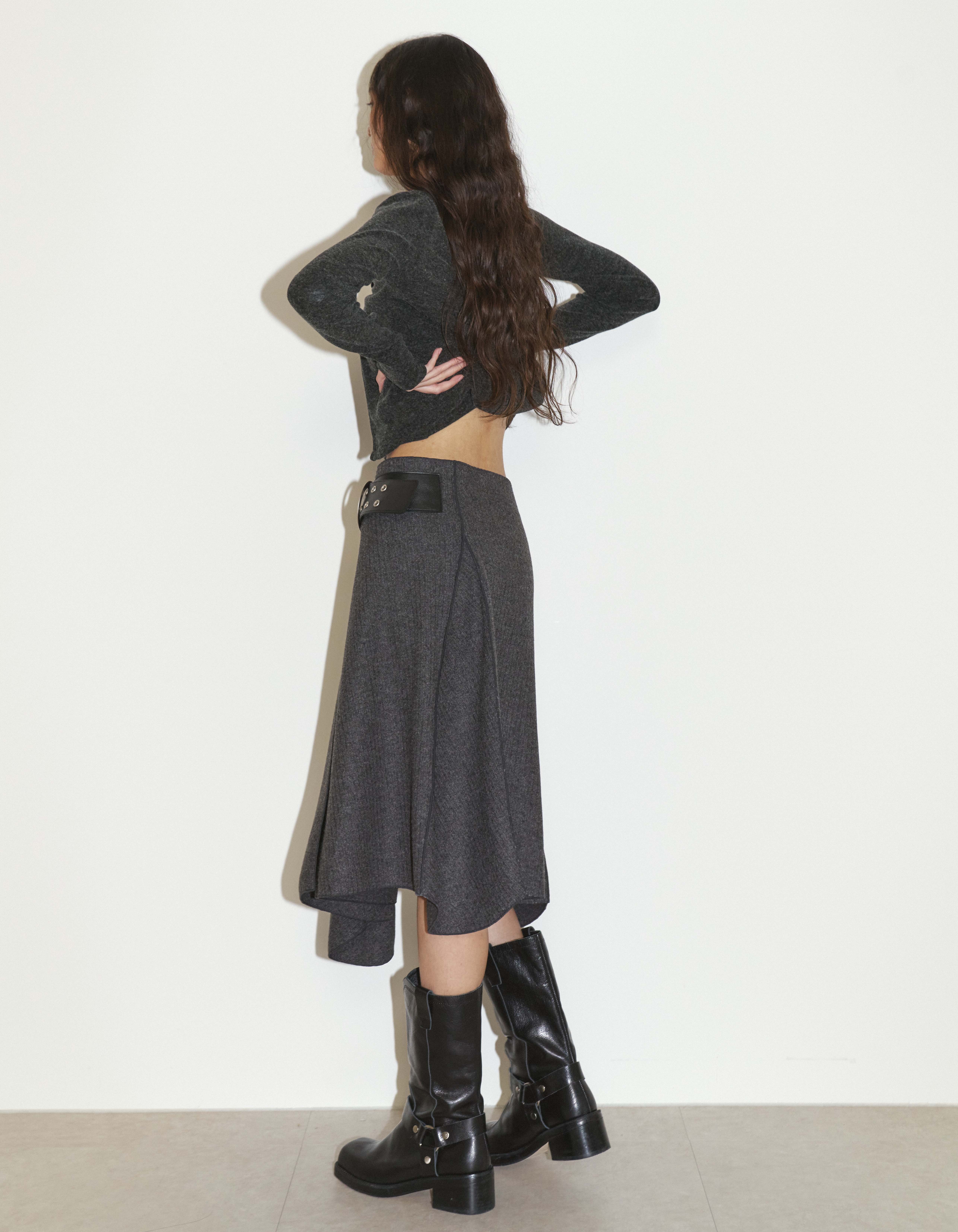BELT WRAPPED SKIRT, CHARCOAL - polysooem