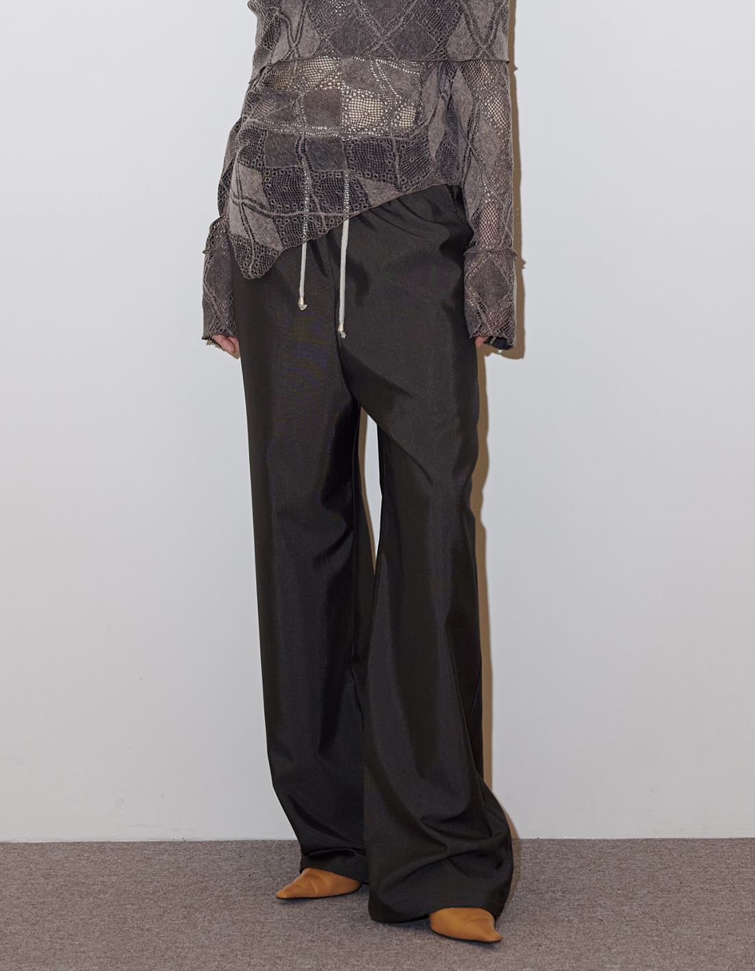 JACQUARD STRIPE EFFORTLESS PANTS, DEEP BROWN - polysooem