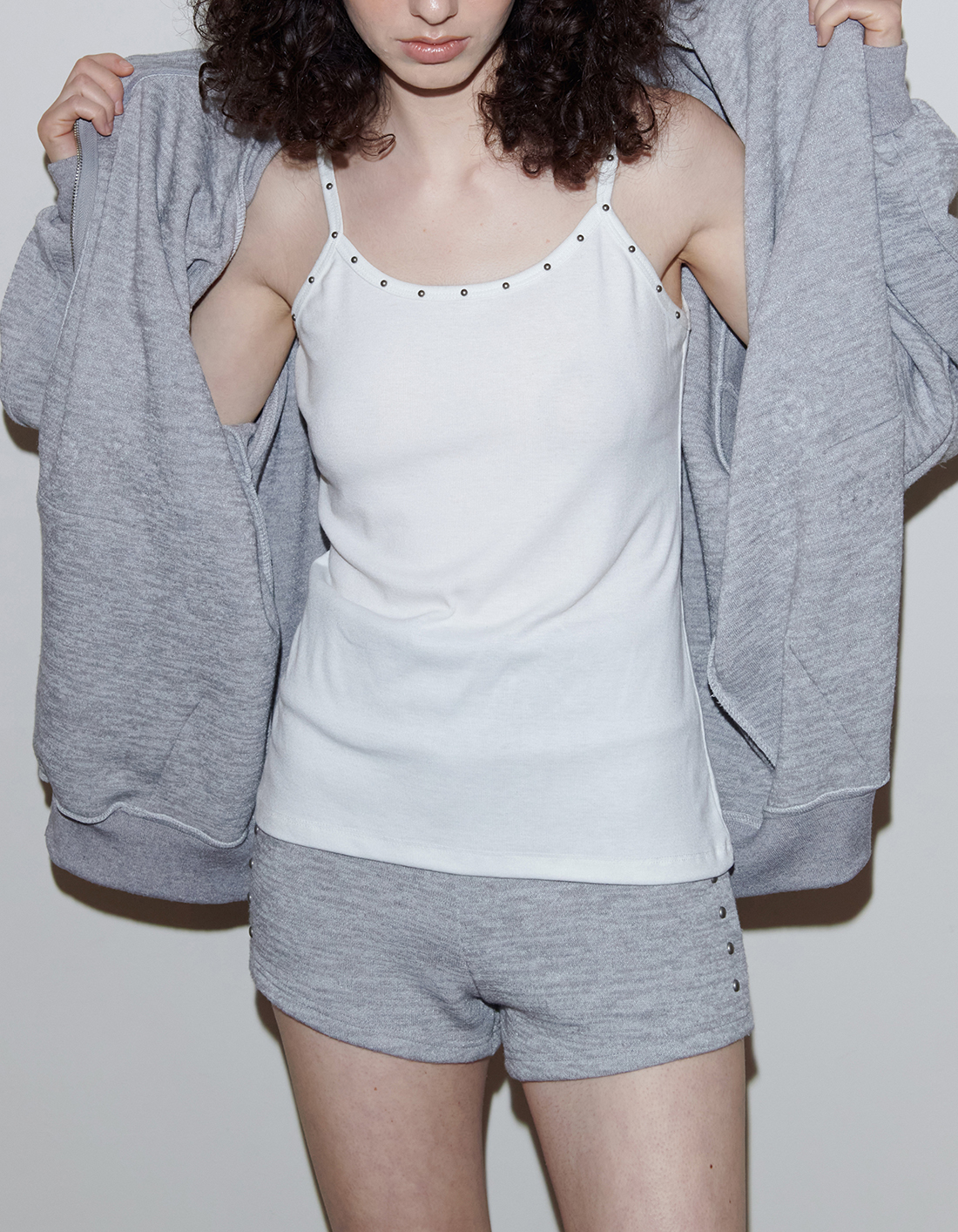ショートパンツ 25SS [POLYSOOEM] Studded Dolphin Shorts - Grey STUDDED DOLPHIN SHORTS, GRAY - polysooem