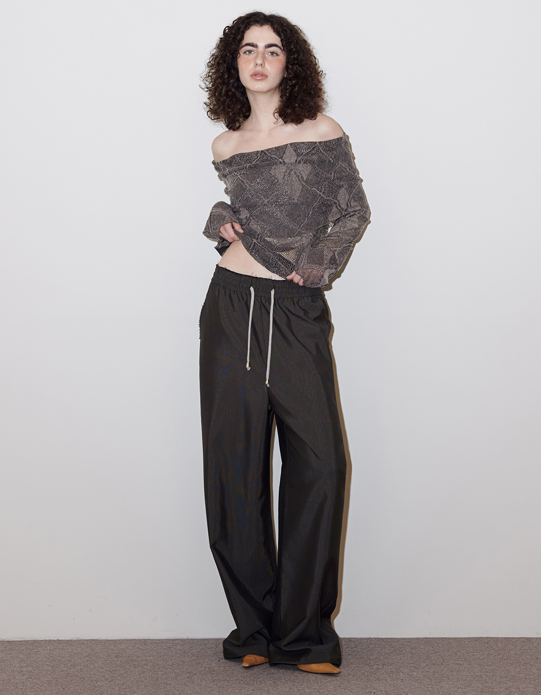 JACQUARD STRIPE EFFORTLESS PANTS, DEEP BROWN - polysooem