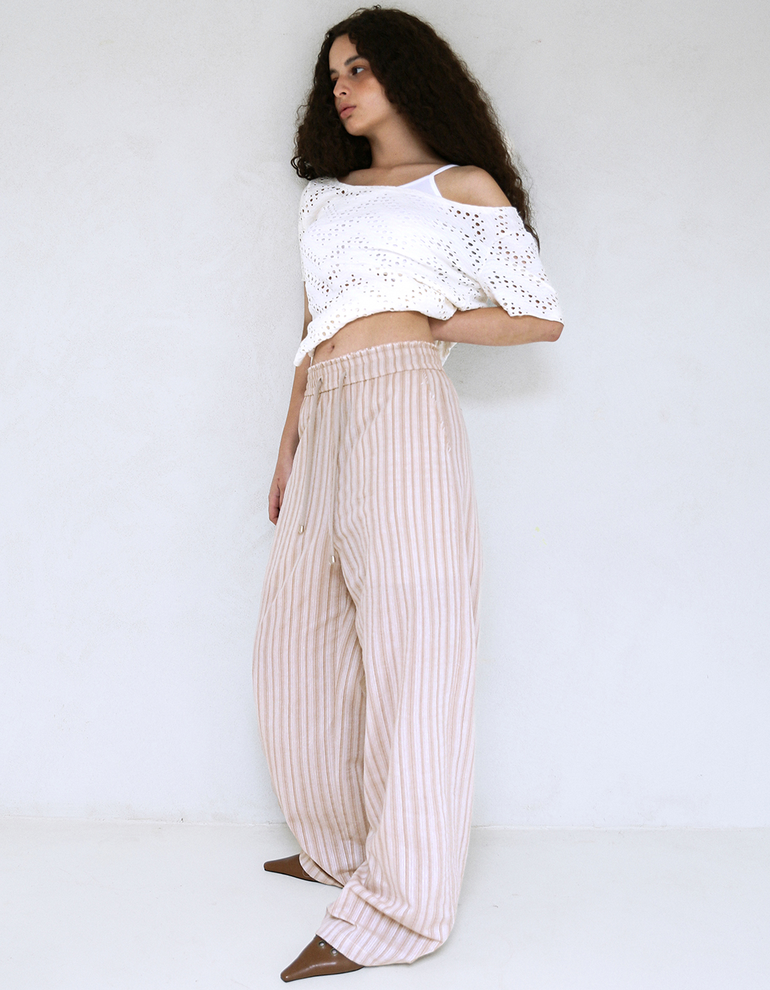 polysooem★韓国★人気★FRESH EFFORTLESS PANTS 3色 FRESH EFFORTLESS PANTS, BEIGE - polysooem