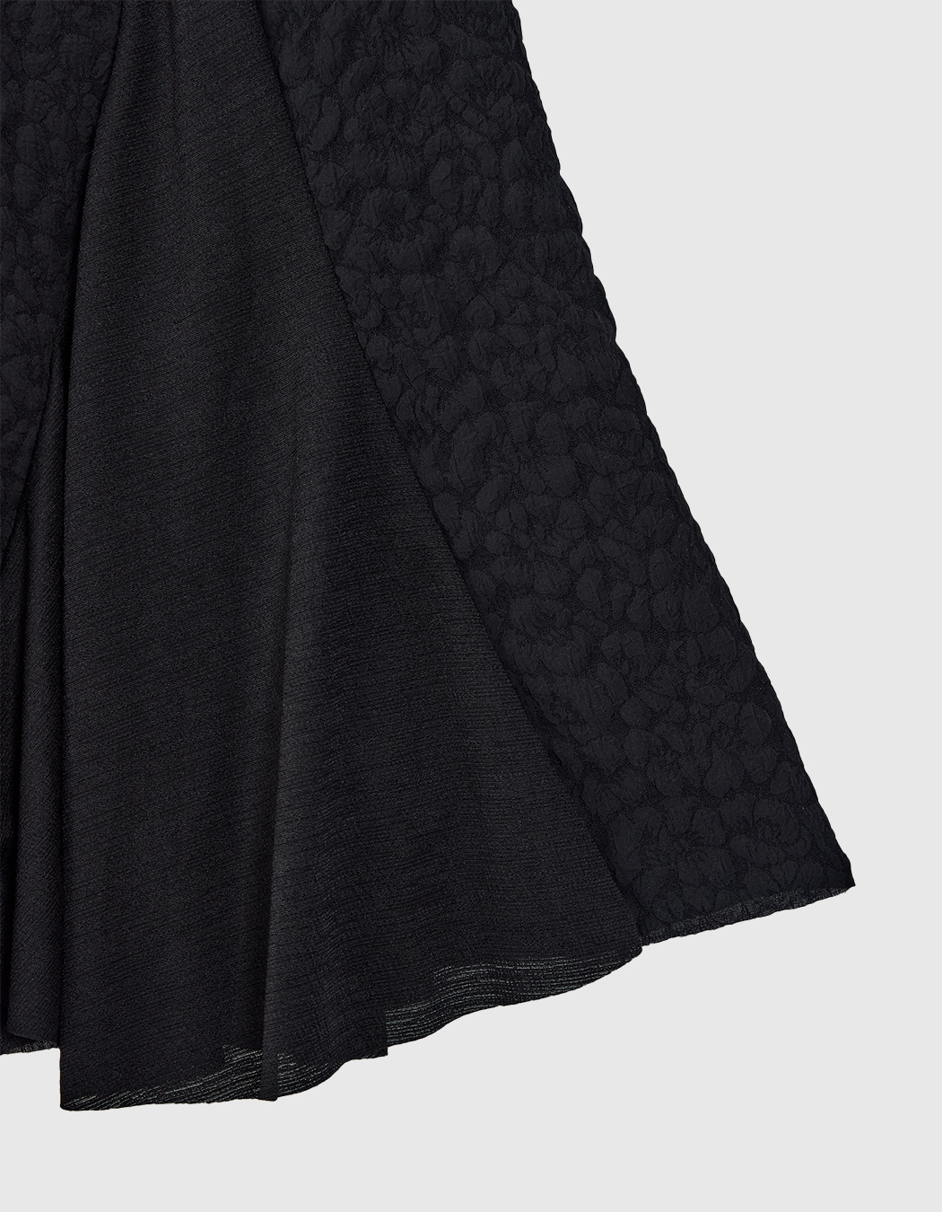 FLOWER BELTED SKIRT, BLACK - polysooem