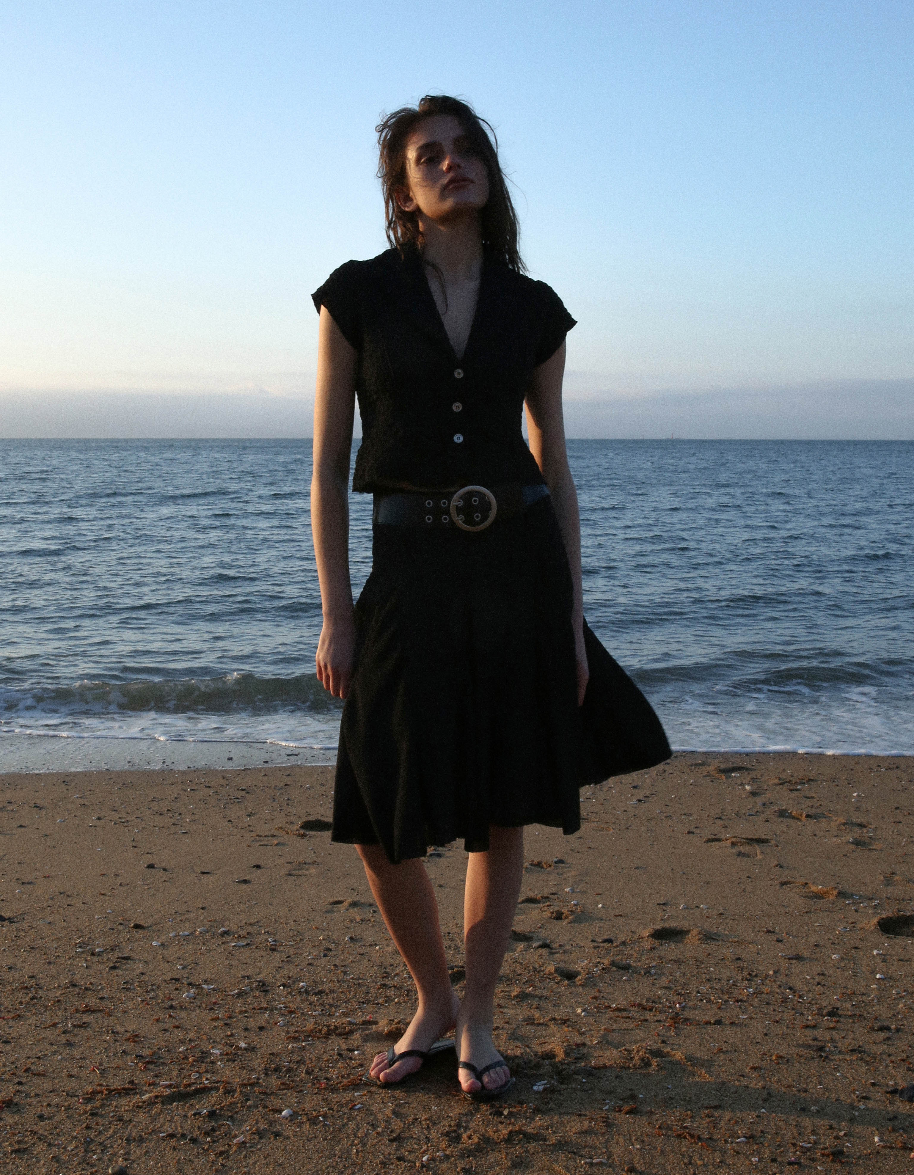★POLYSOOEM★ FLOWER BELTED SKIRT FLOWER BELTED SKIRT, BLACK - polysooem