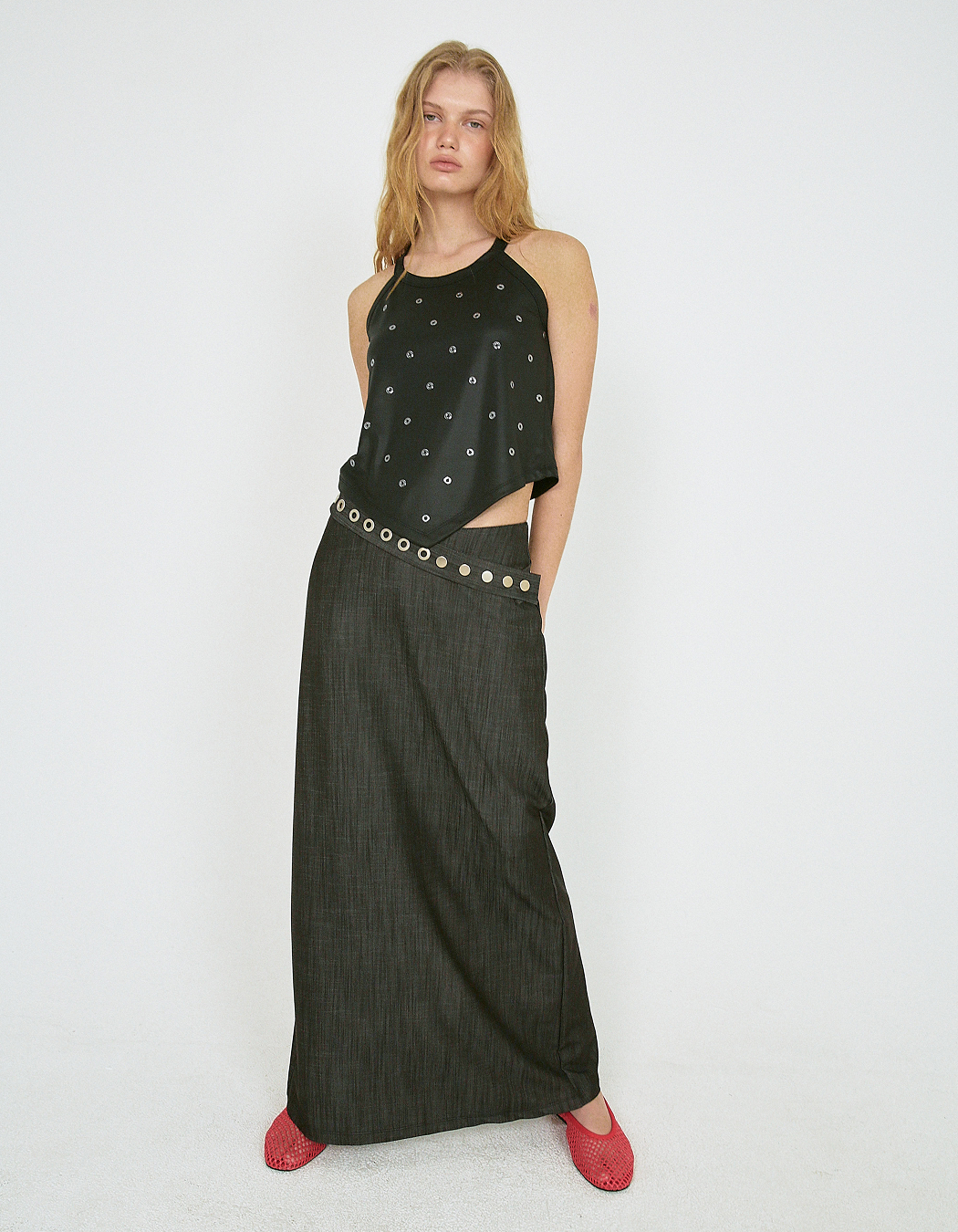 [POLYSOOEM] EYELET GLOSSY HALTER TOP / 追跡付 Polysooem Eyelet Glossy Halter Top - White | International Store
