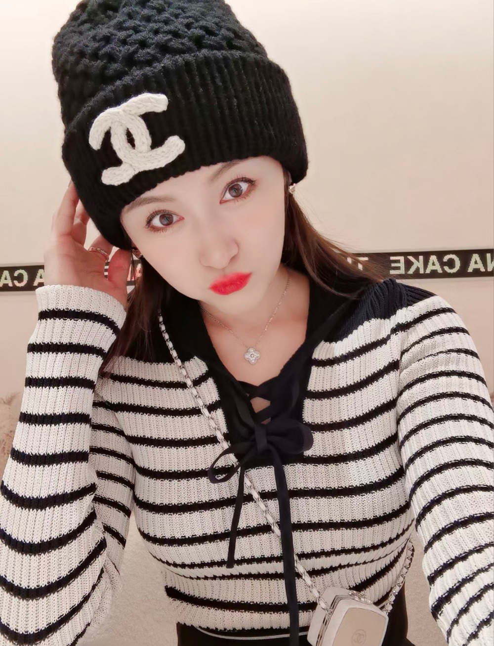 모자 모델 착용 이미지-S182L26