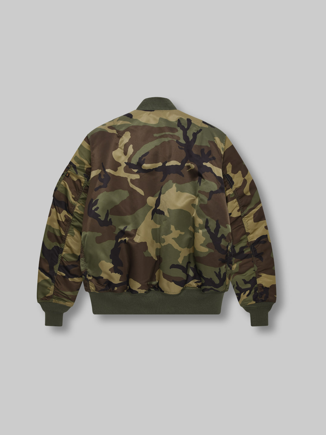 알파 인더스트리 MA-1 FLIGHT JACKET WOODLAND CAMO