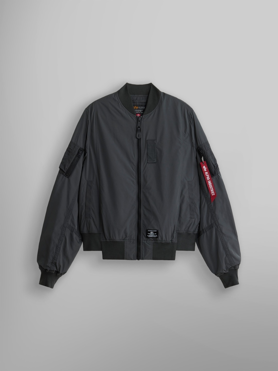 Le Sserafim Alpha Industries ma-1 ジャケット