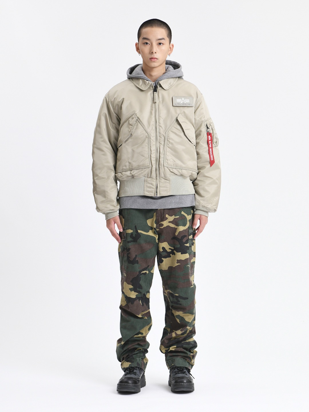 Le Sserafim Alpha Industries ma-1 ジャケット LE SSERAFIM x MA-1