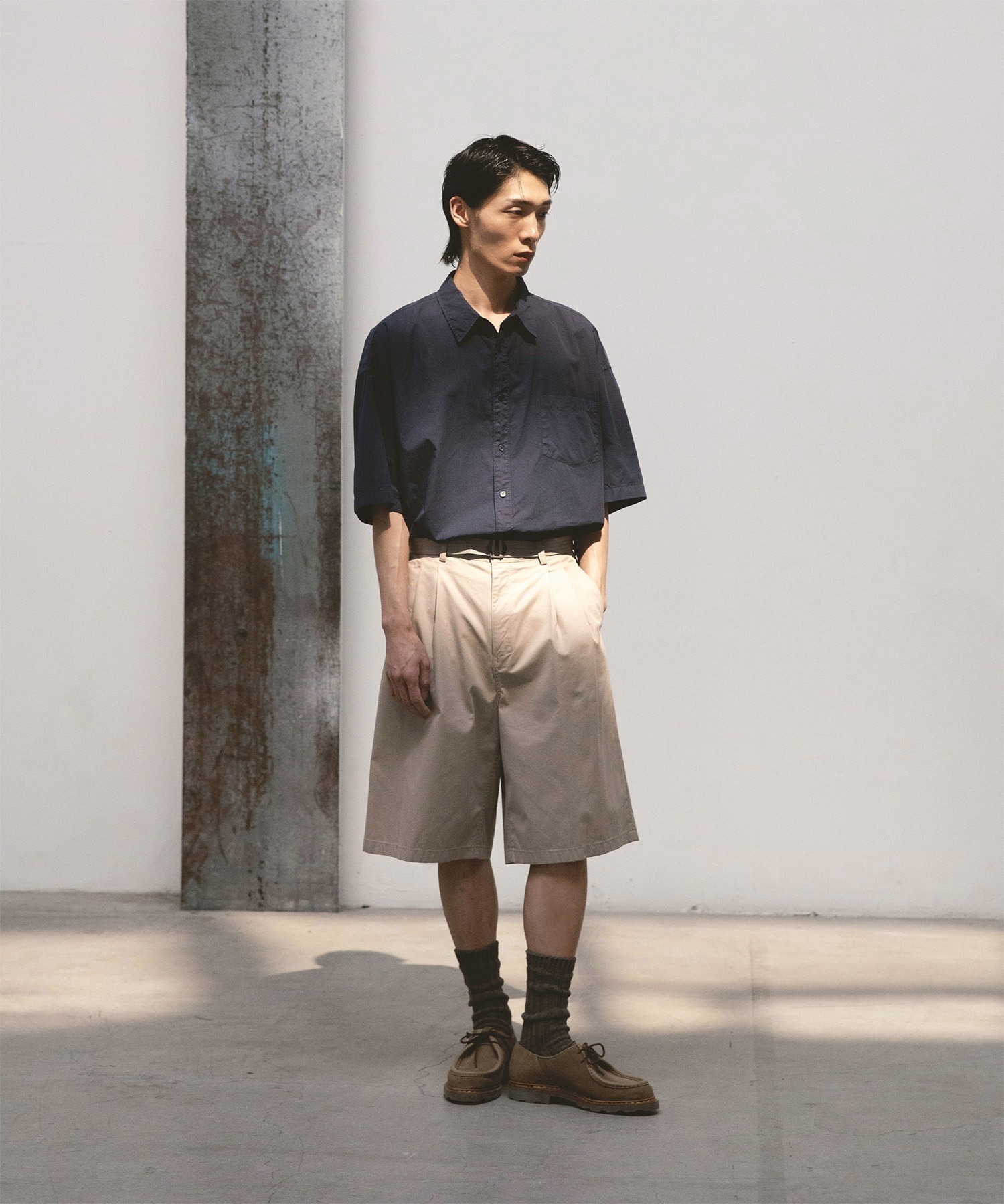 Hemingway Bermuda Pants (Universal-Khaki) - 어나더오피스