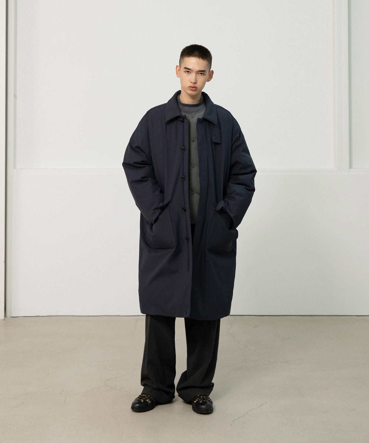 Ample Down Long Coat (Navy) | 어나더오피스