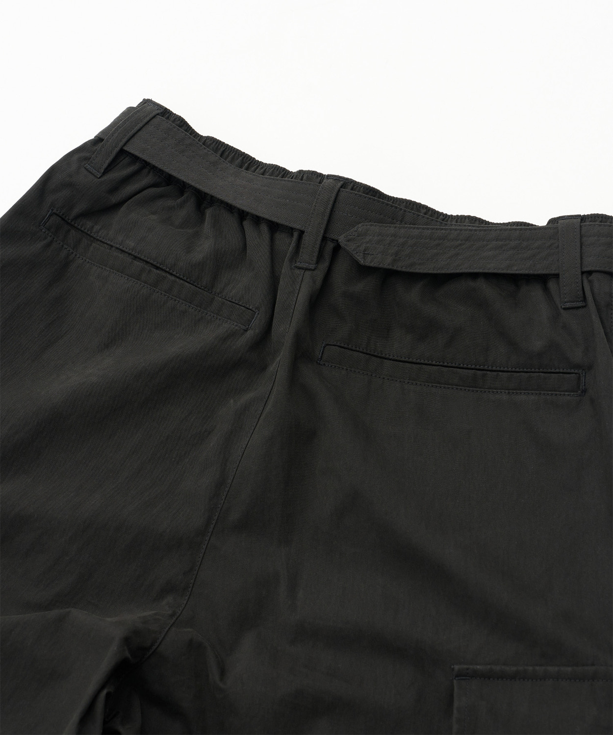 Parachute Belted Pants (Black) - 어나더오피스