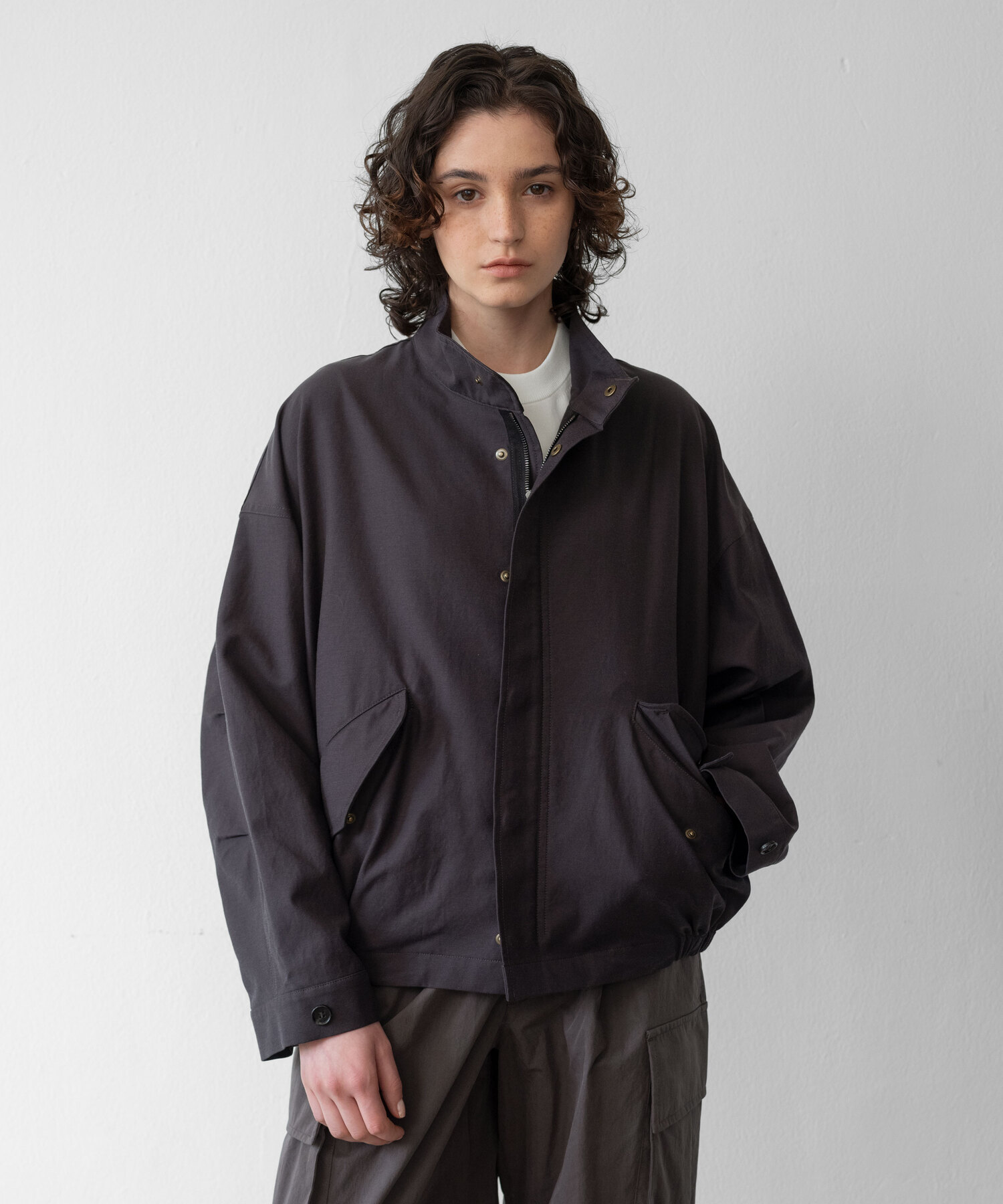 Women Neo Short Mods Jacket (Charcoal) - 어나더오피스