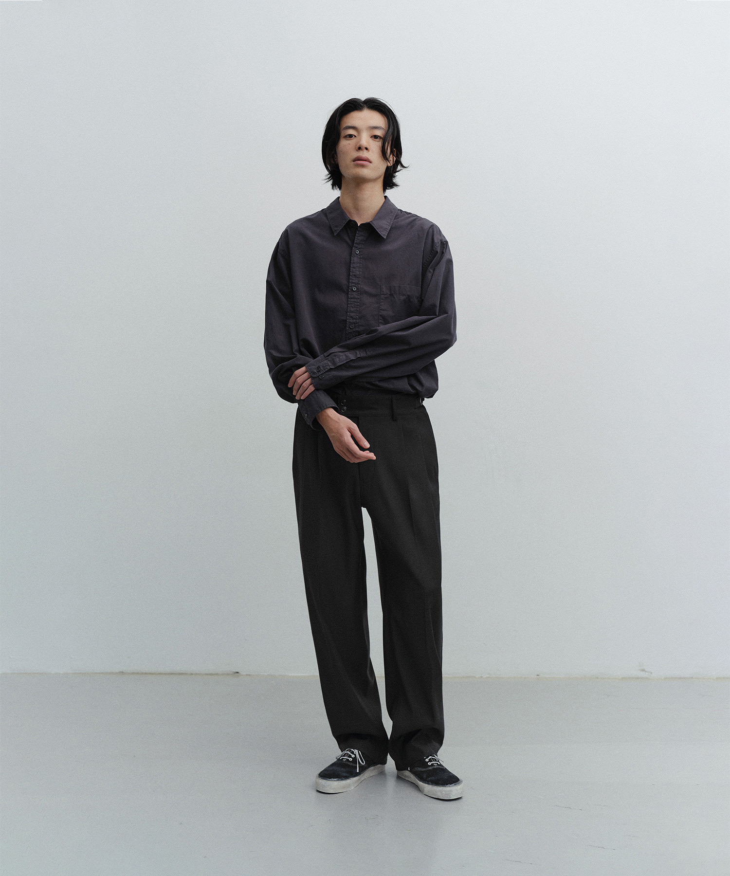 AW] Santiago Slacks Standard (Black) | 어나더오피스
