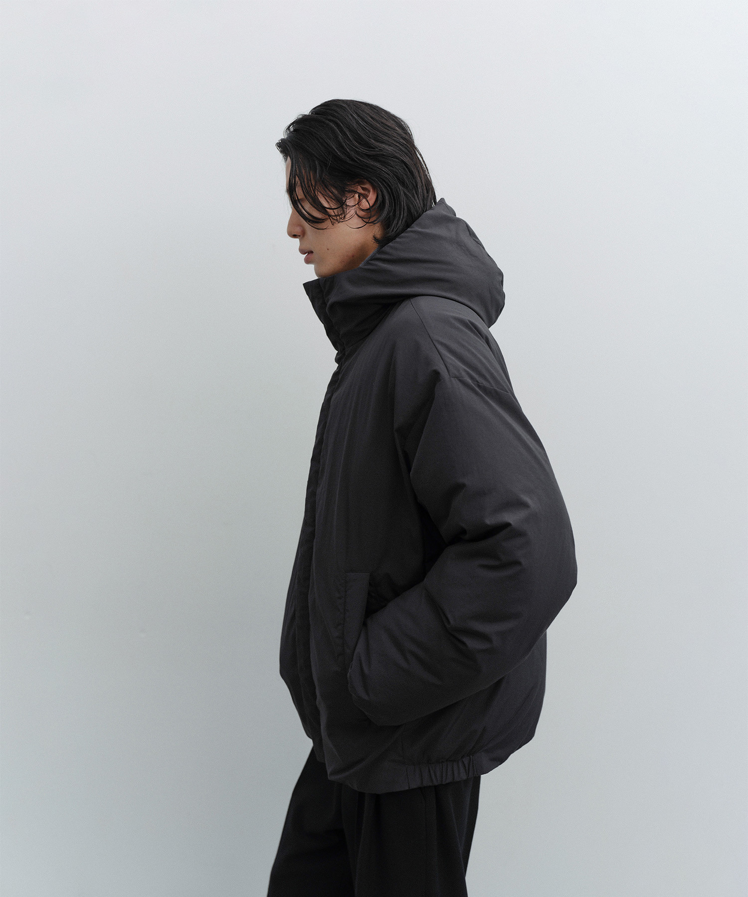 Snowman Hooded Down Jacket (Black) - 어나더오피스