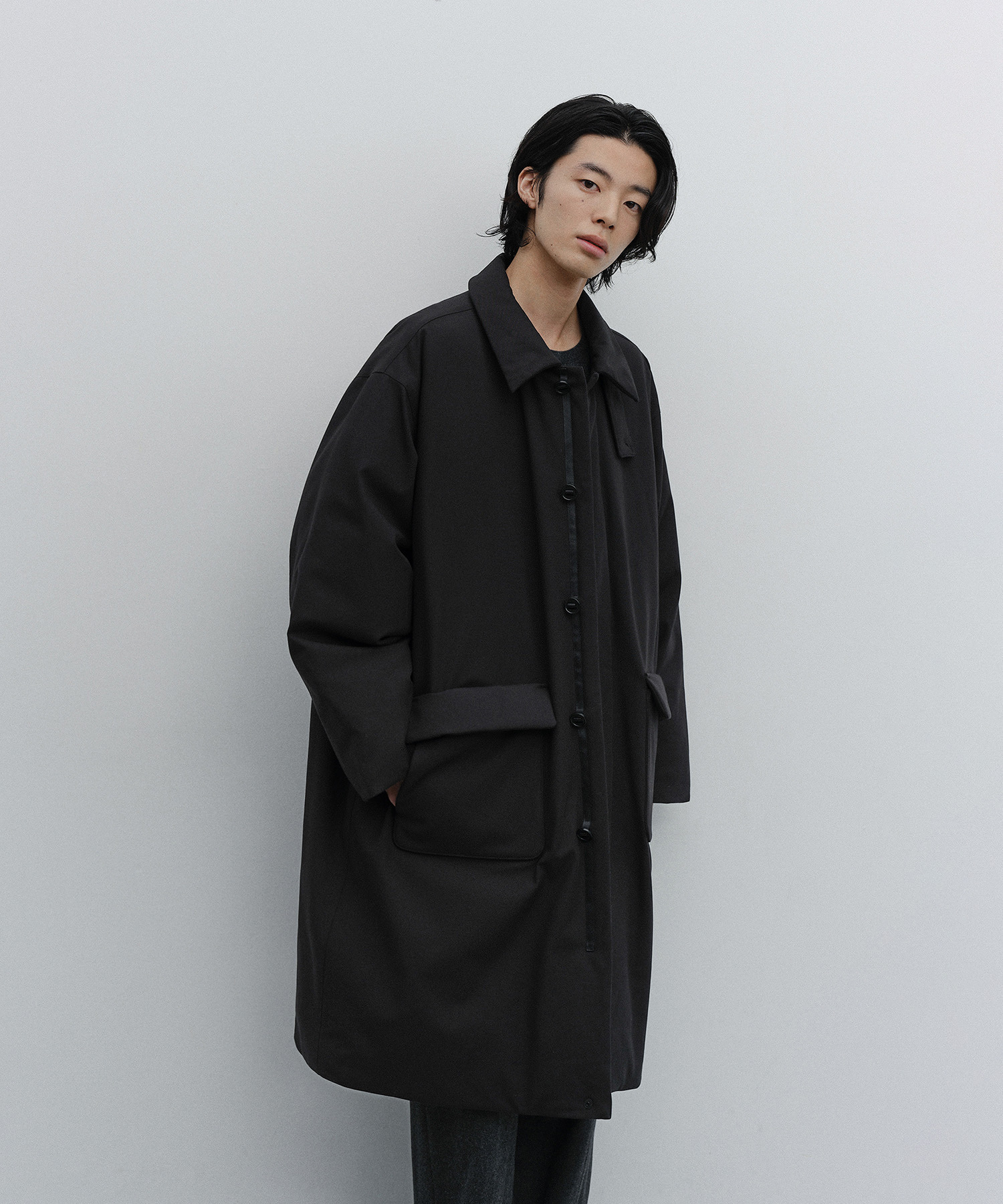 Ample Down Long Coat (Black) - 어나더오피스
