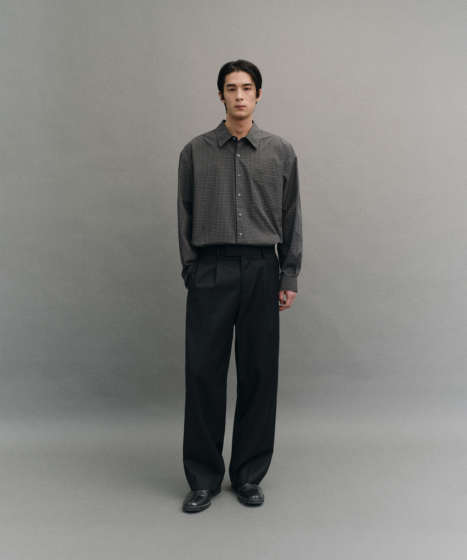 15% Coupon] Legacy Wool Trouser (Black) - 어나더오피스