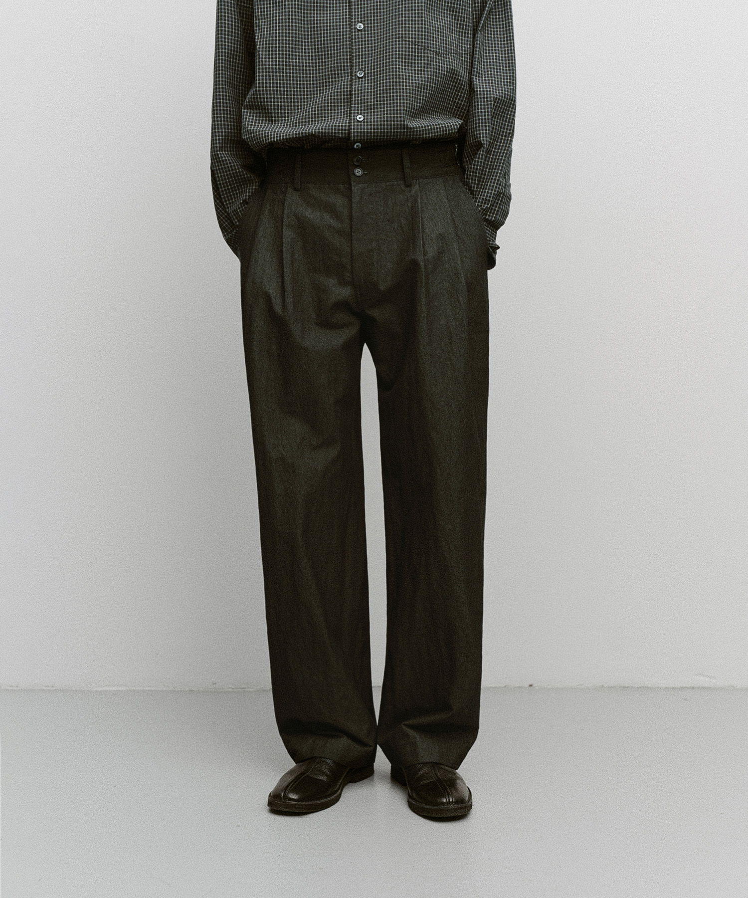 Santiago Officer Denim Pants (Black Denim) - 어나더오피스