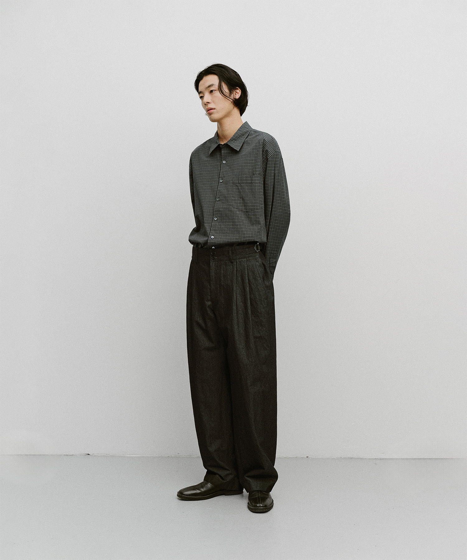 Santiago Officer Denim Pants (Black Denim) - 어나더오피스