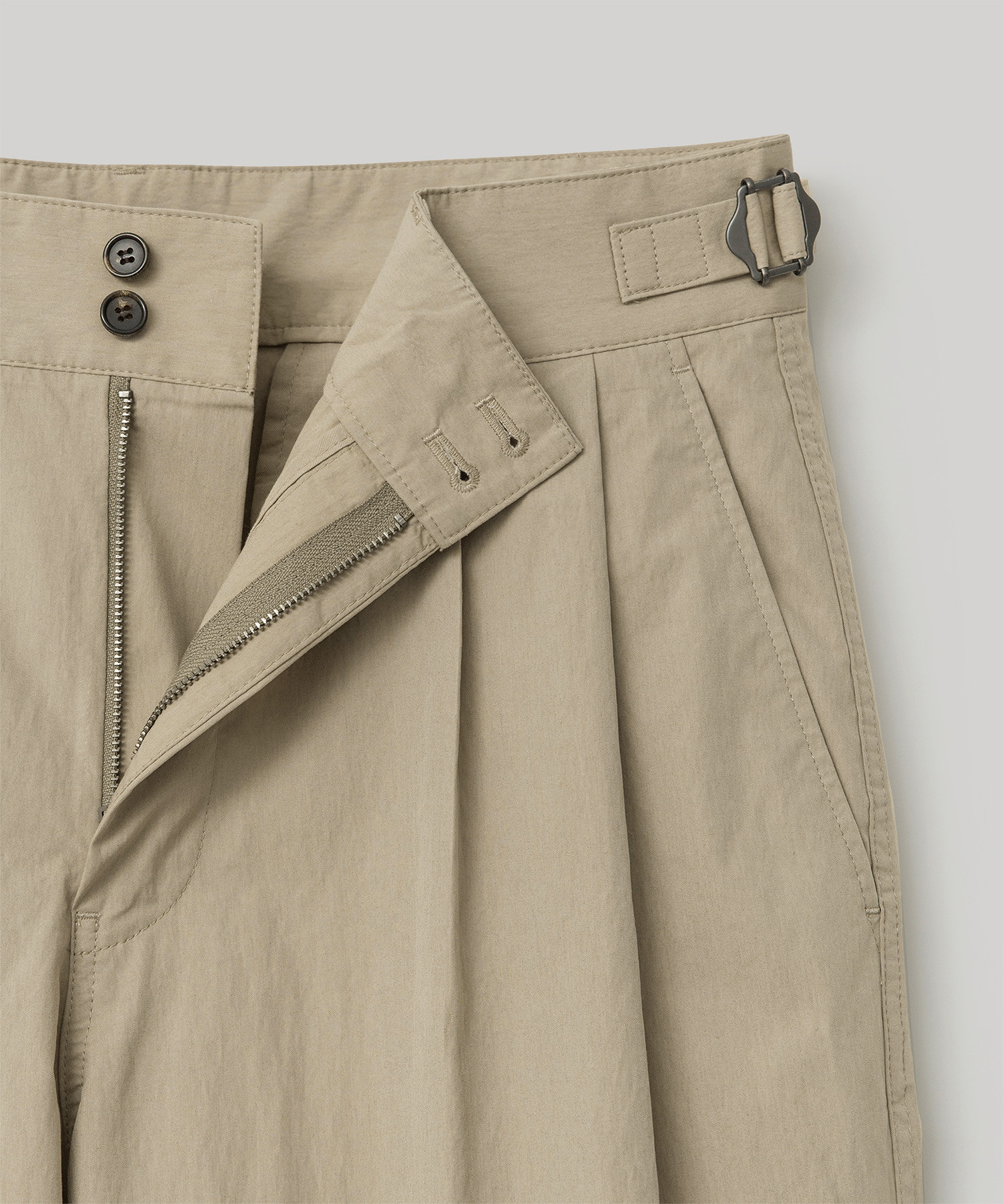 Santiago Officer Pants (Universal Khaki) - 어나더오피스
