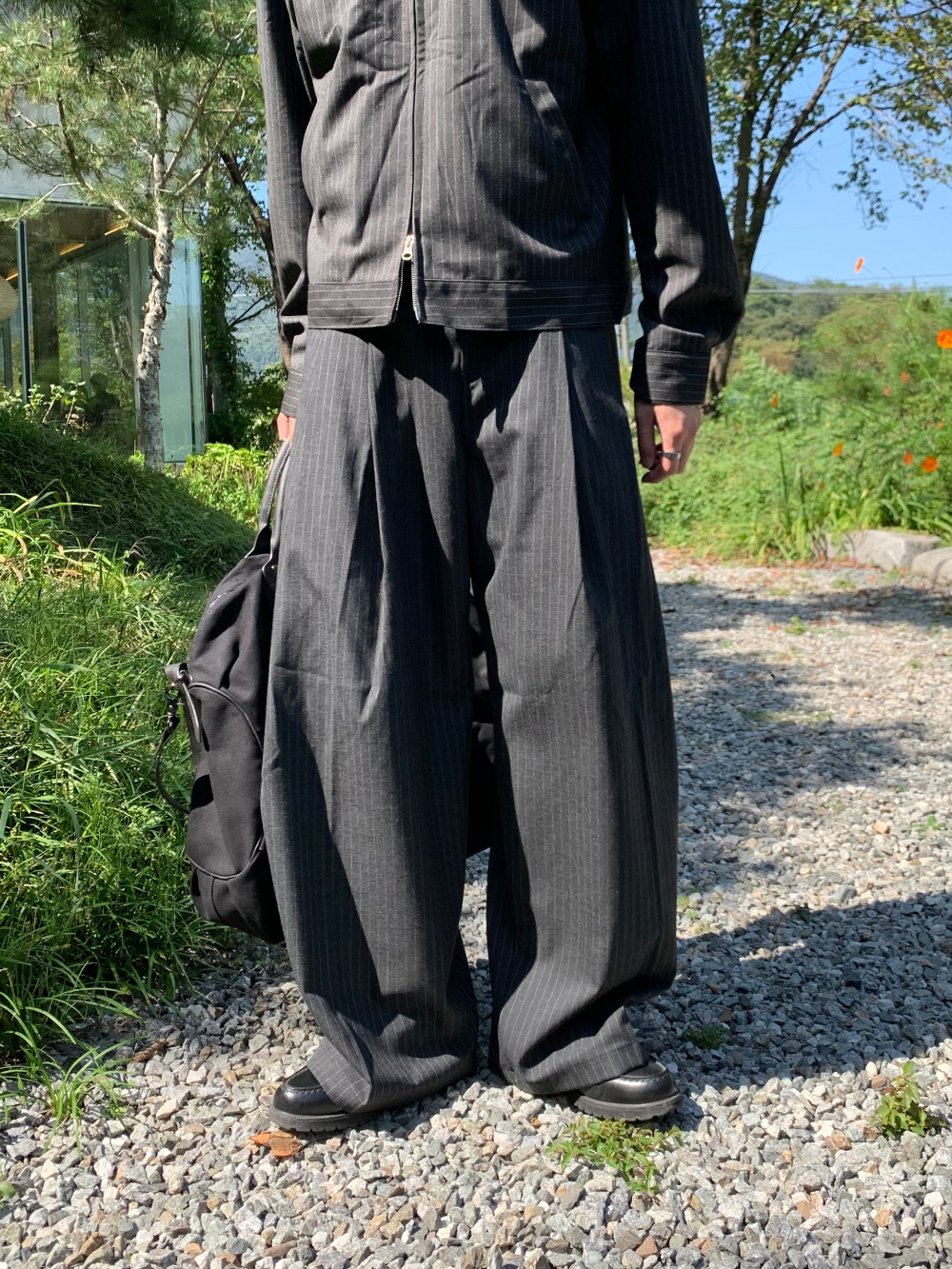 바지 모델 착용 이미지-S435L47