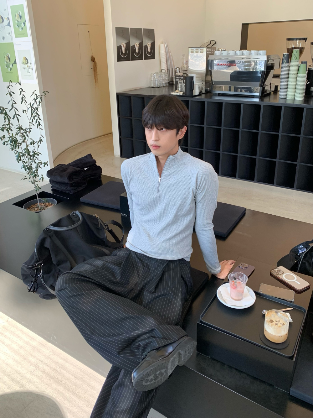 바지 모델 착용 이미지-S435L11