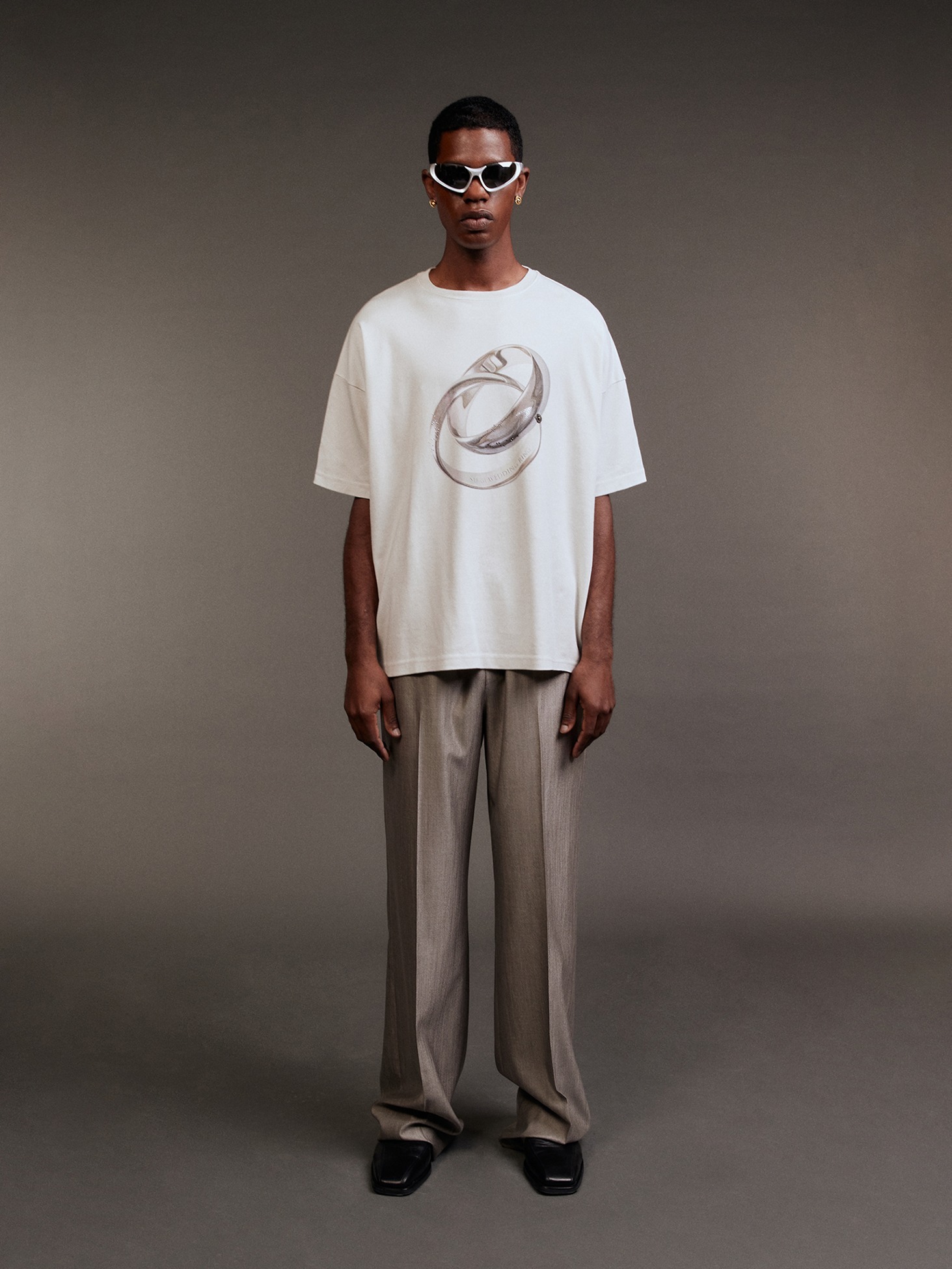 Wedding Ring Dying T-Shirt / Ivory