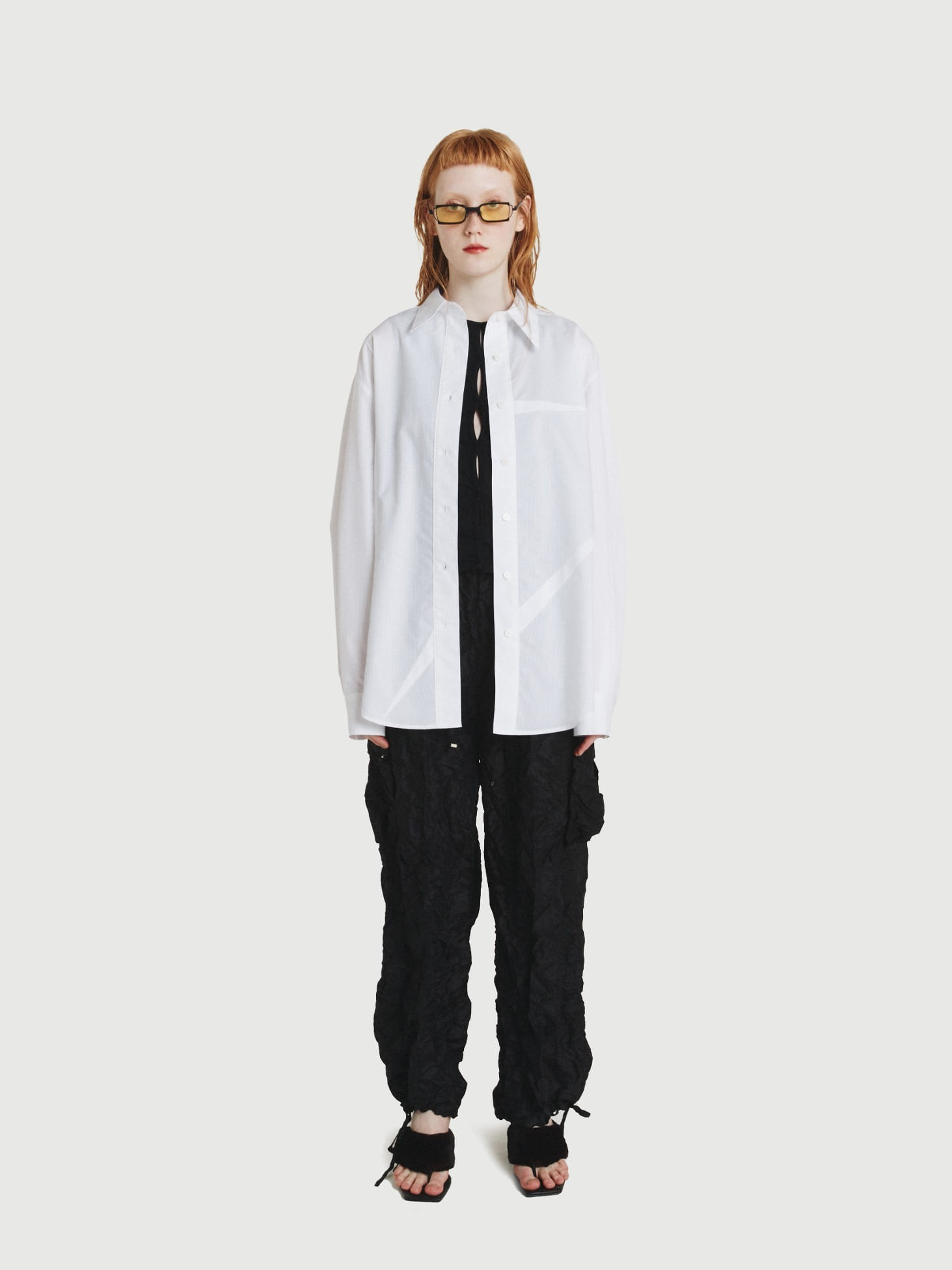 Dart Long-Sleeved Cotton Shirt / White
