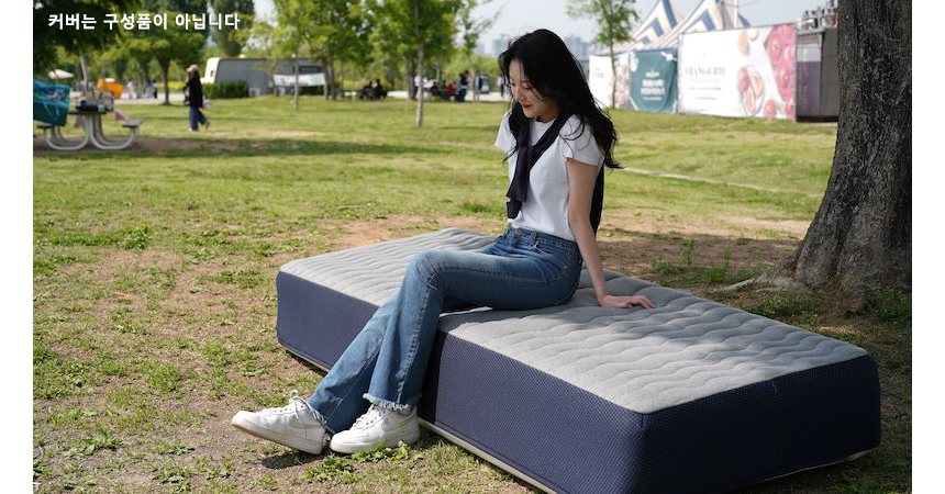 화장품 모델 착용 이미지-S1L22