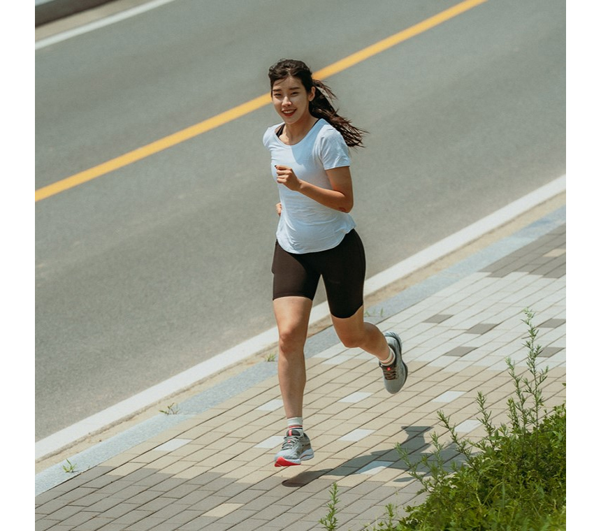 드레스 모델 착용 이미지-S1L5