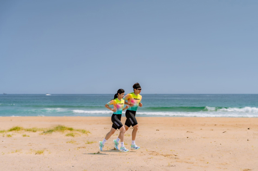 멜빵 스커트/바지 모델 착용 이미지-S7L18