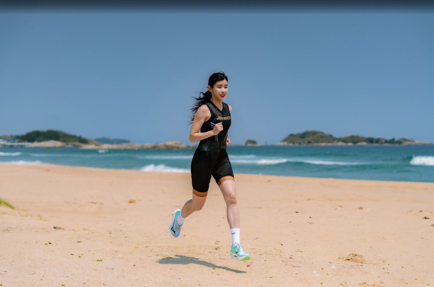 멜빵 스커트/바지 모델 착용 이미지-S2L14